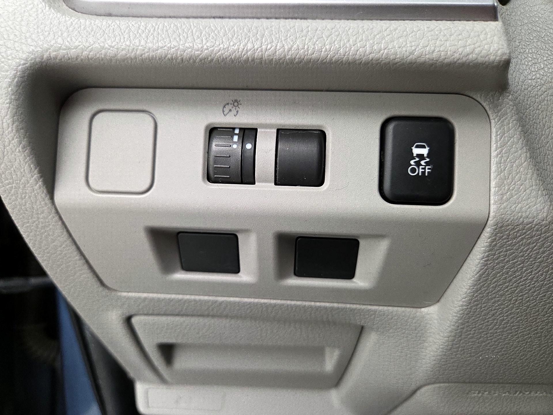 Thumbnail: 2015 Subaru Forester - 13