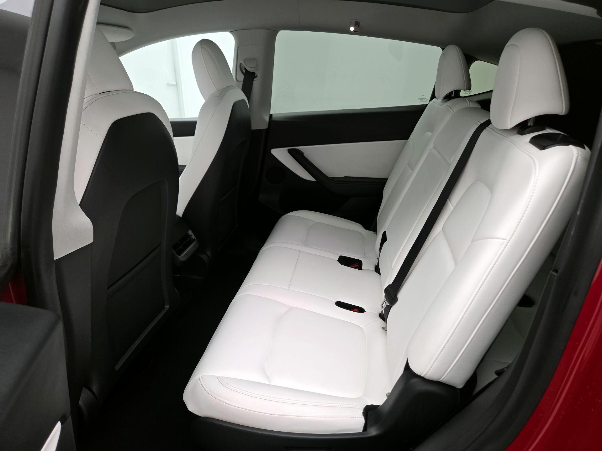 Thumbnail: 2022 Tesla Model Y - 19