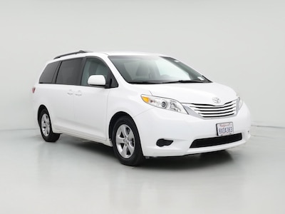 2016 Toyota Sienna LE