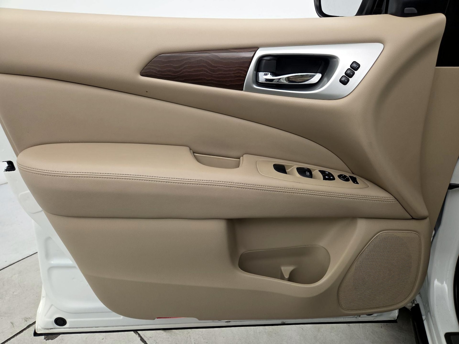 2018 Nissan Pathfinder Platinum - Photo 13