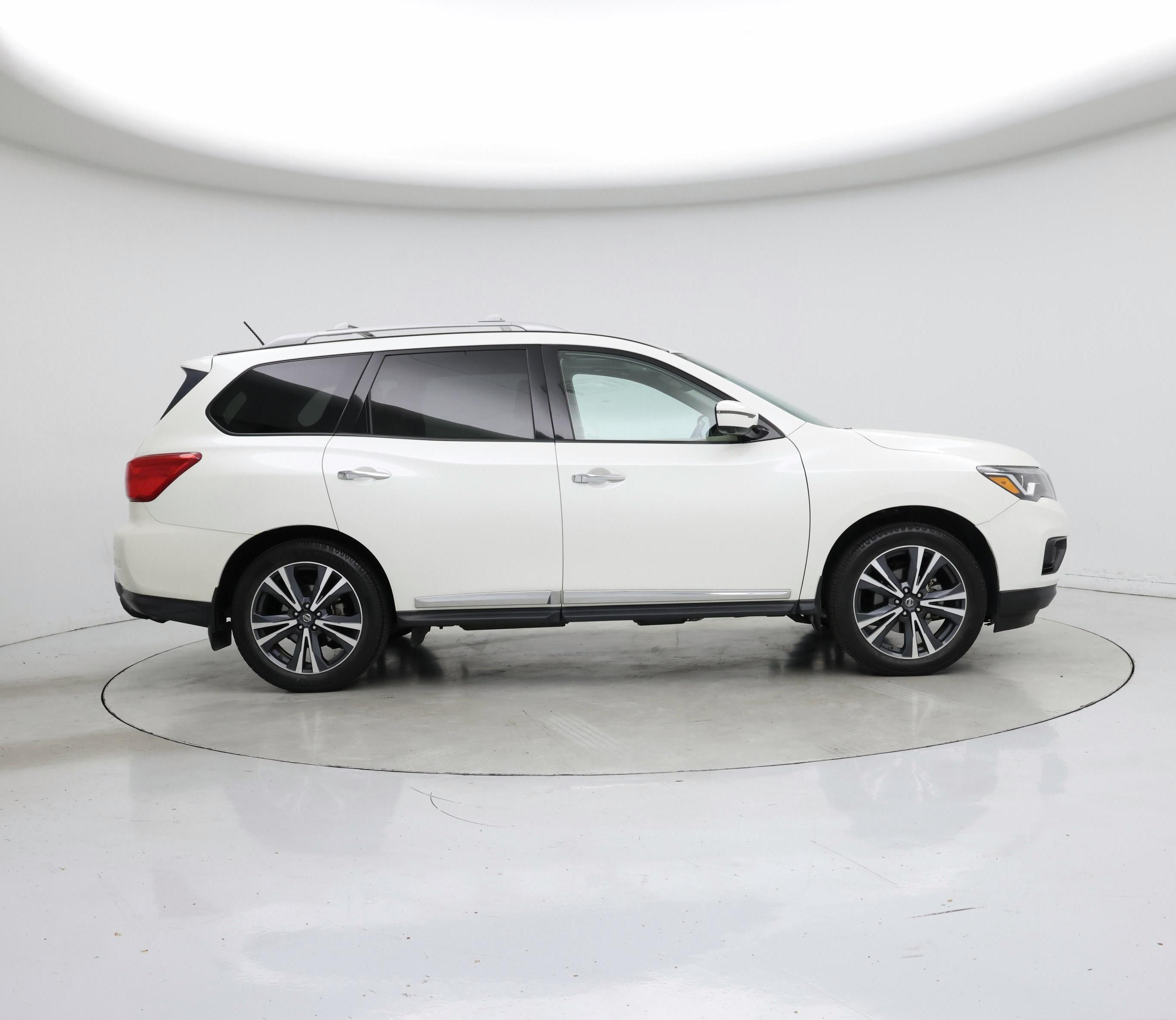 Thumbnail: 2018 Nissan Pathfinder - 7
