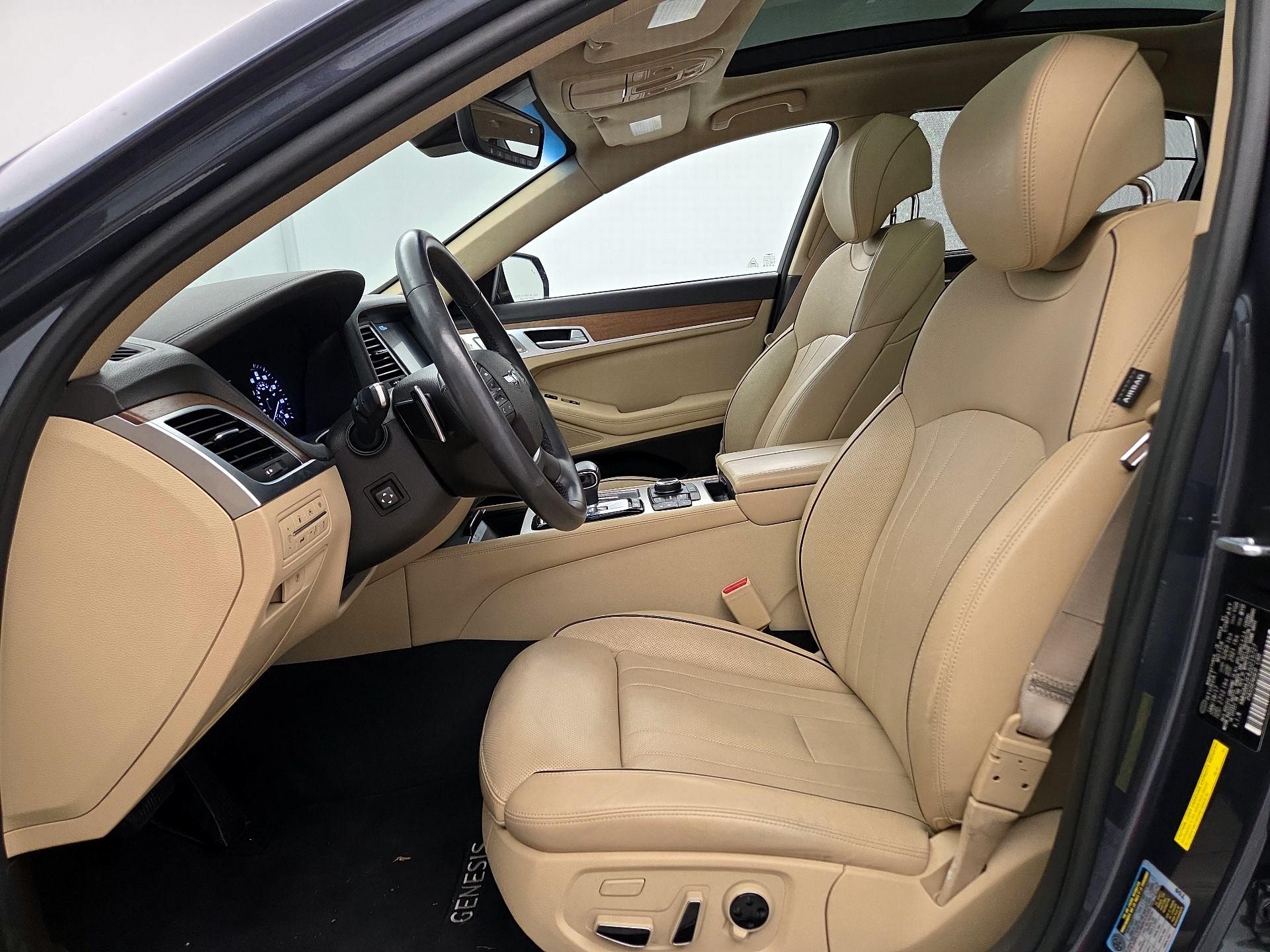 Thumbnail: 2018 Genesis G80 - 11