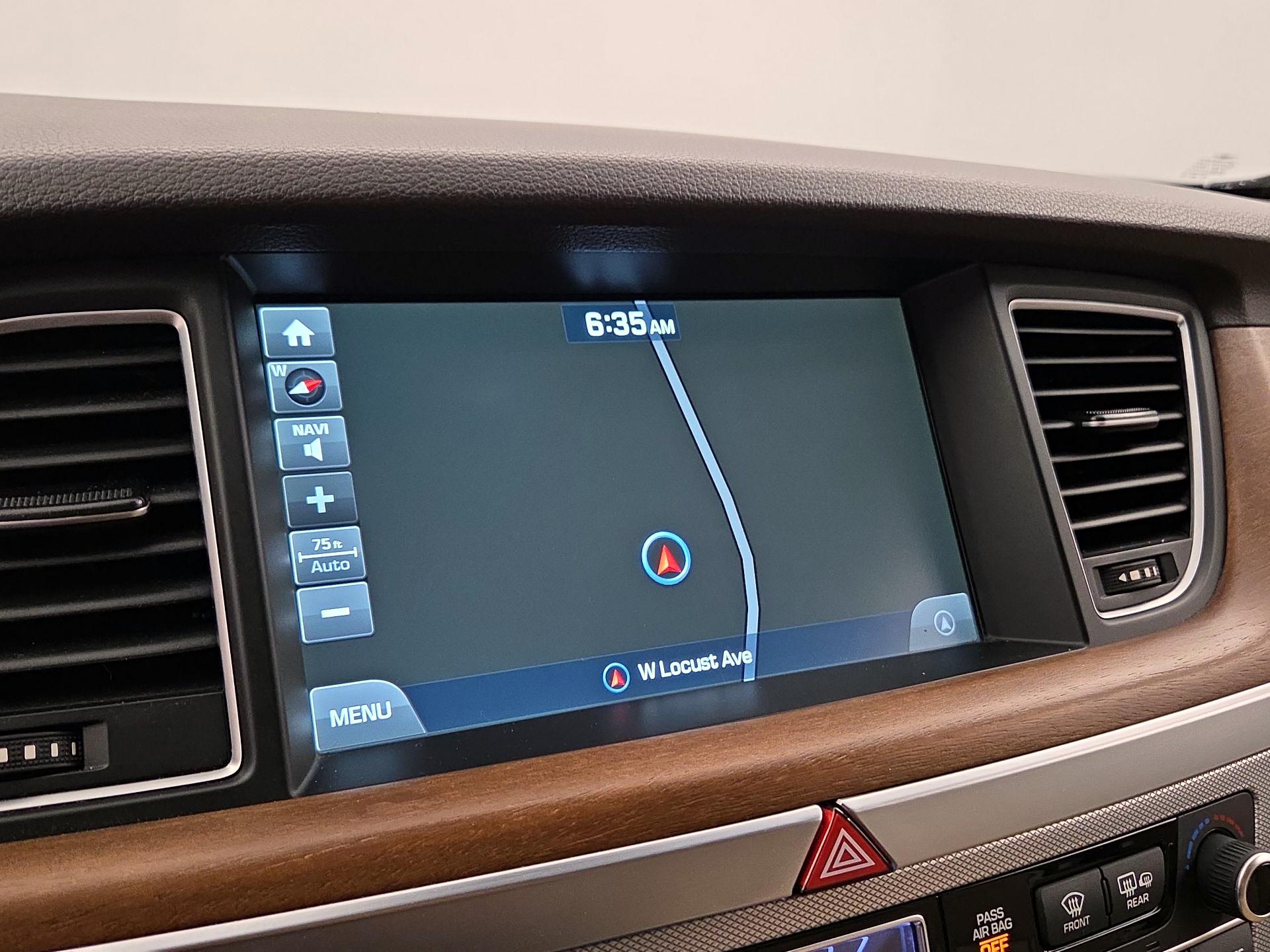 Thumbnail: 2018 Genesis G80 - 14