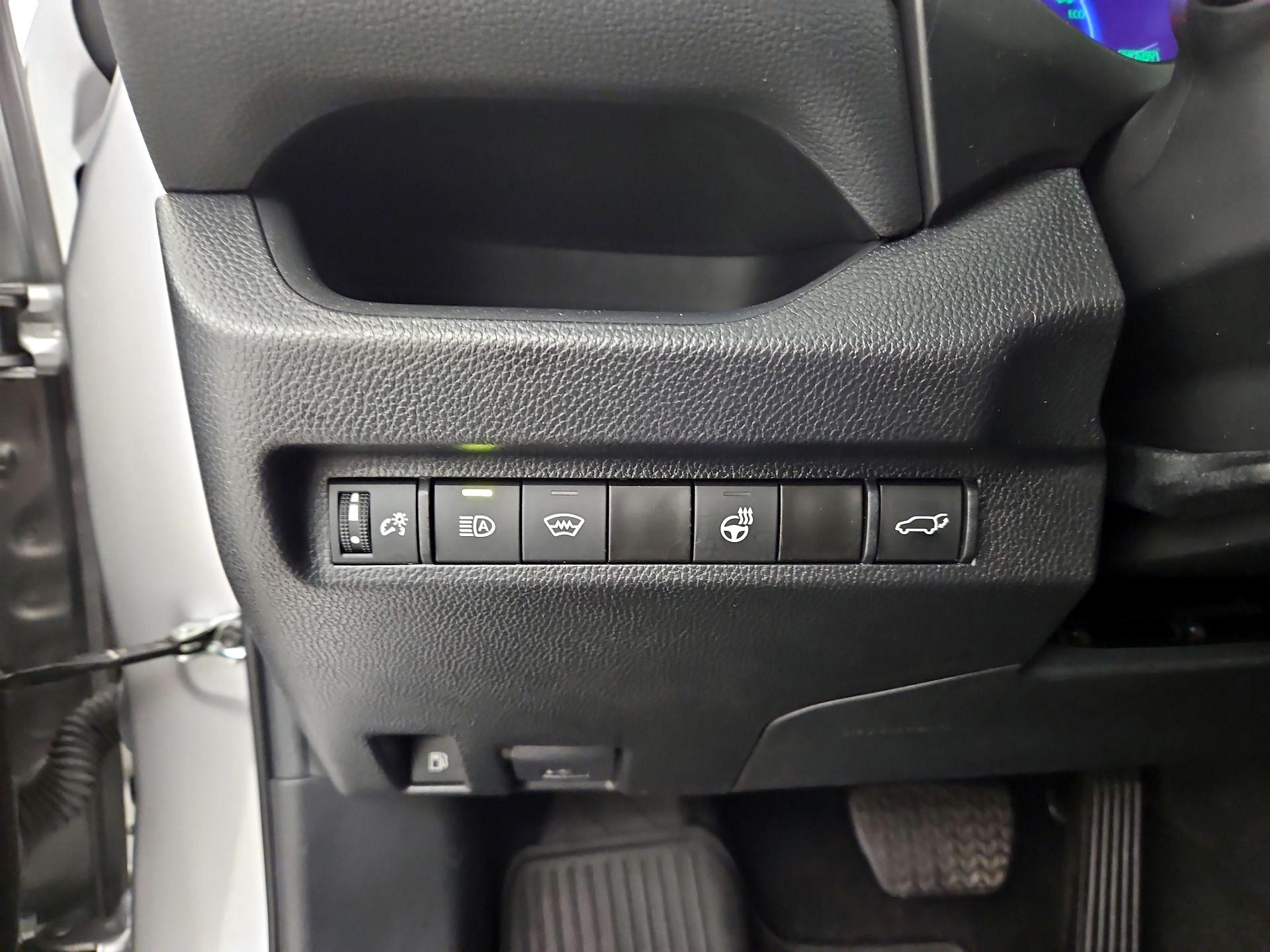 Thumbnail: 2024 Toyota RAV4 - 13