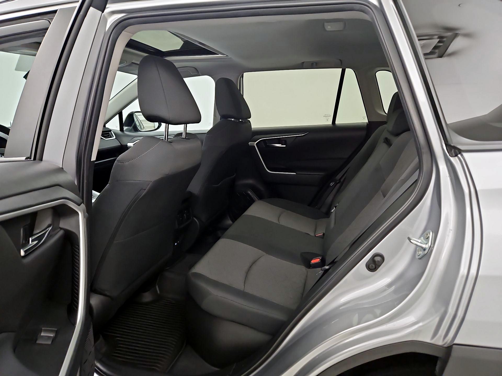 Thumbnail: 2024 Toyota RAV4 - 20