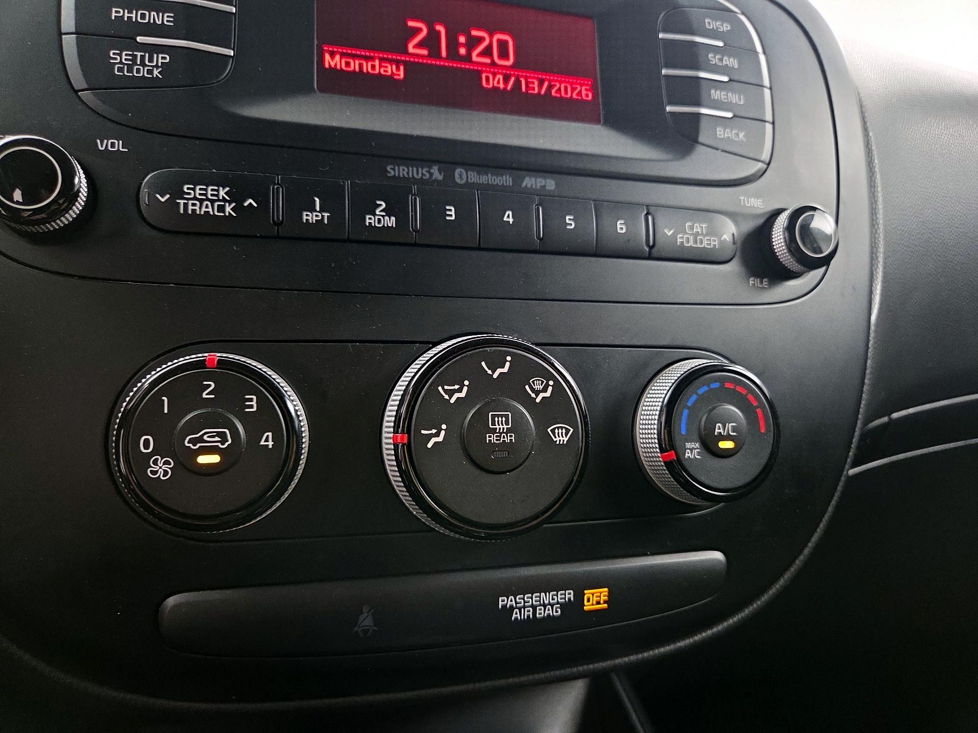 Thumbnail: 2016 Kia Soul - 15