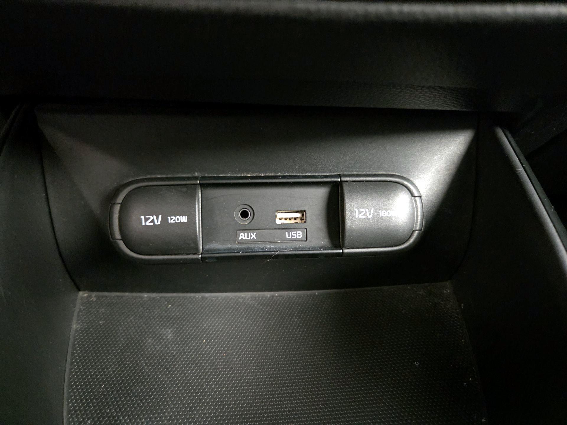 Thumbnail: 2016 Kia Soul - 17