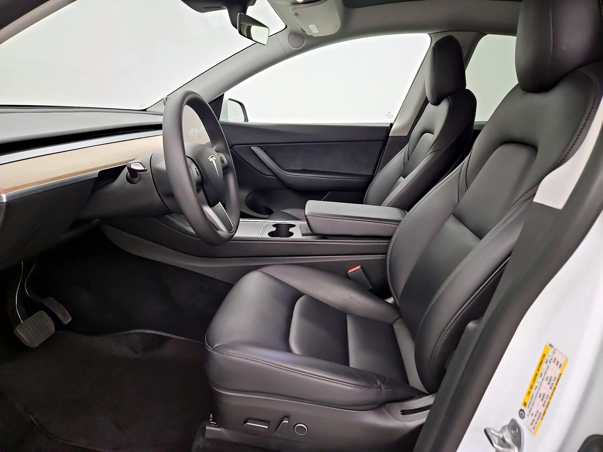 Thumbnail: 2022 Tesla Model Y - 11