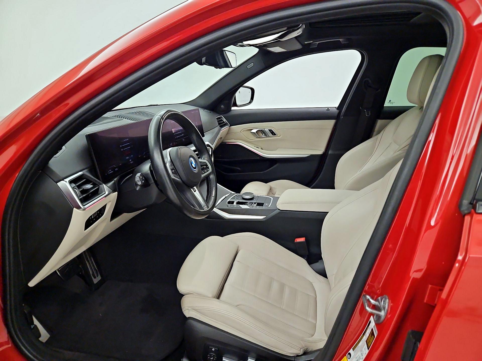 Thumbnail: 2023 BMW 3 Series - 11