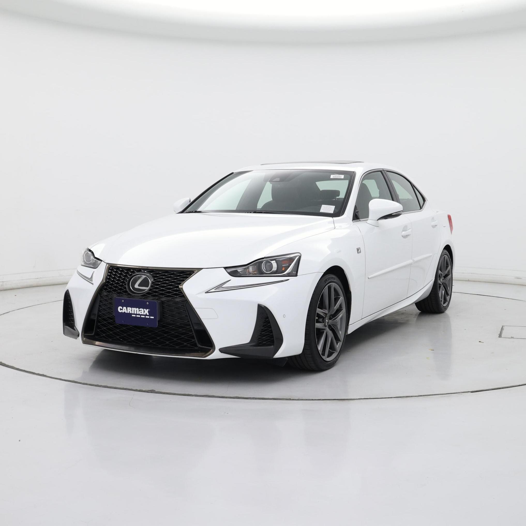Thumbnail: 2019 Lexus IS - 4