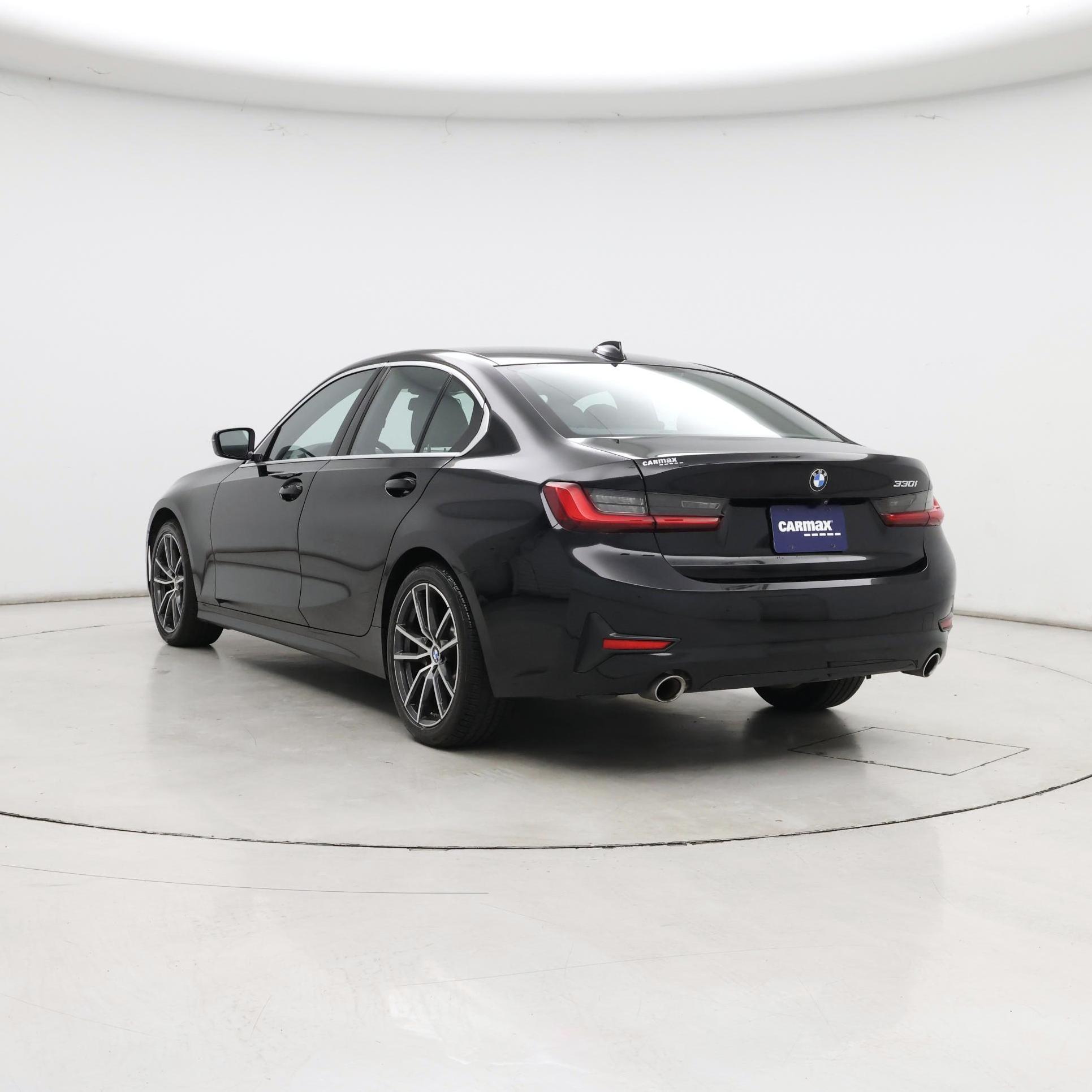 Thumbnail: 2021 BMW 3 Series - 2