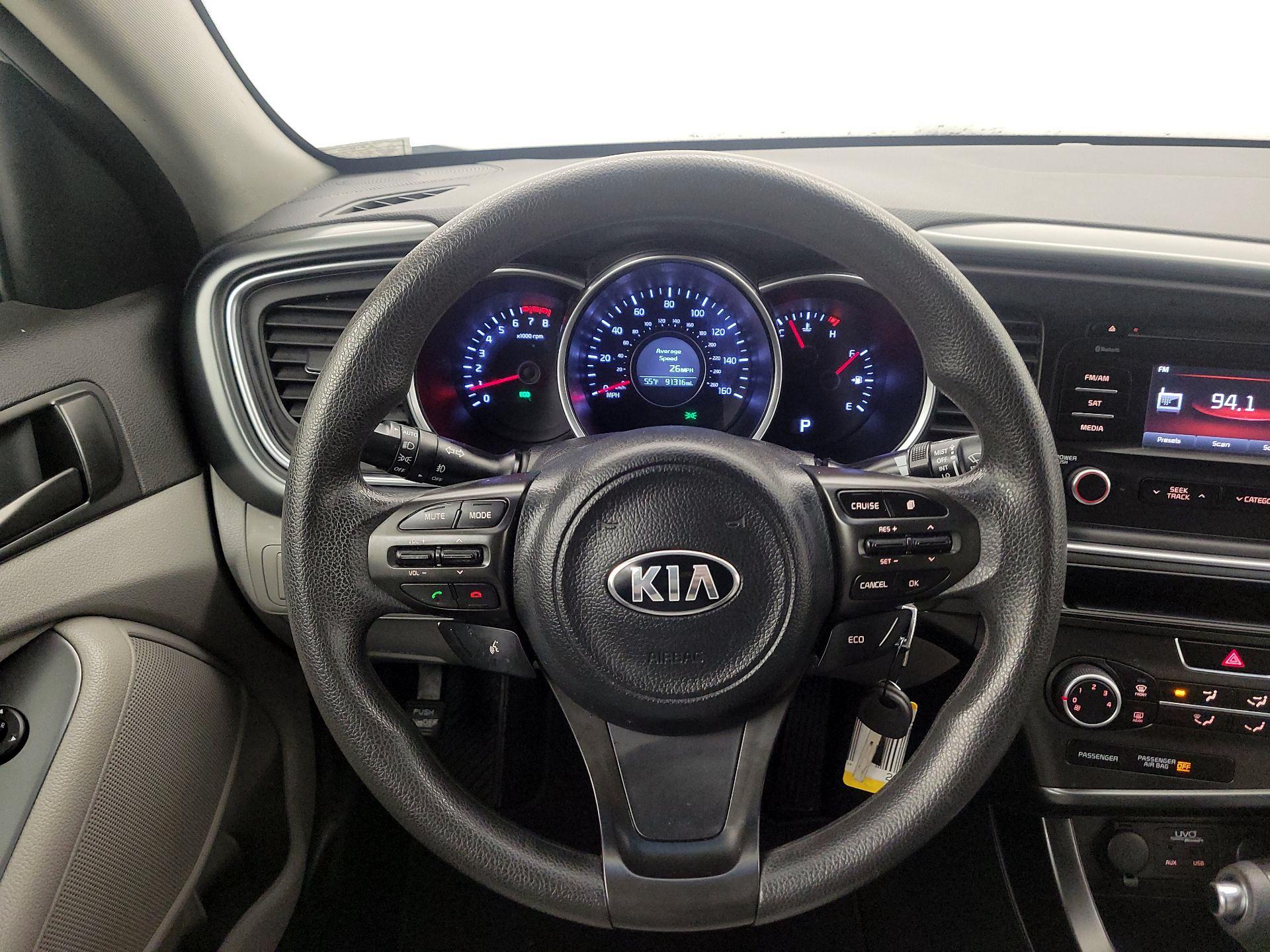 Thumbnail: 2014 Kia Optima - 10