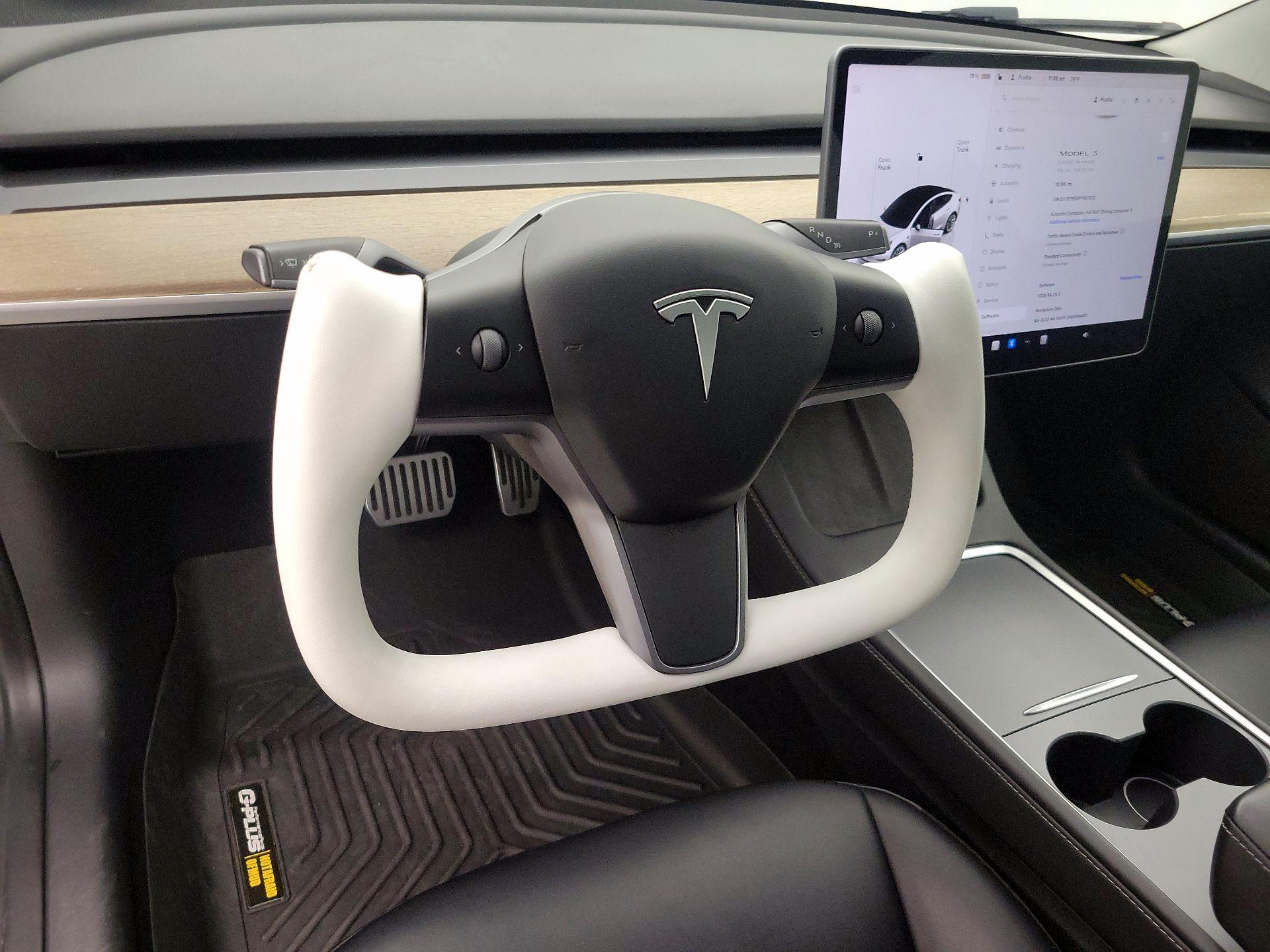 Thumbnail: 2023 Tesla Model 3 - 10