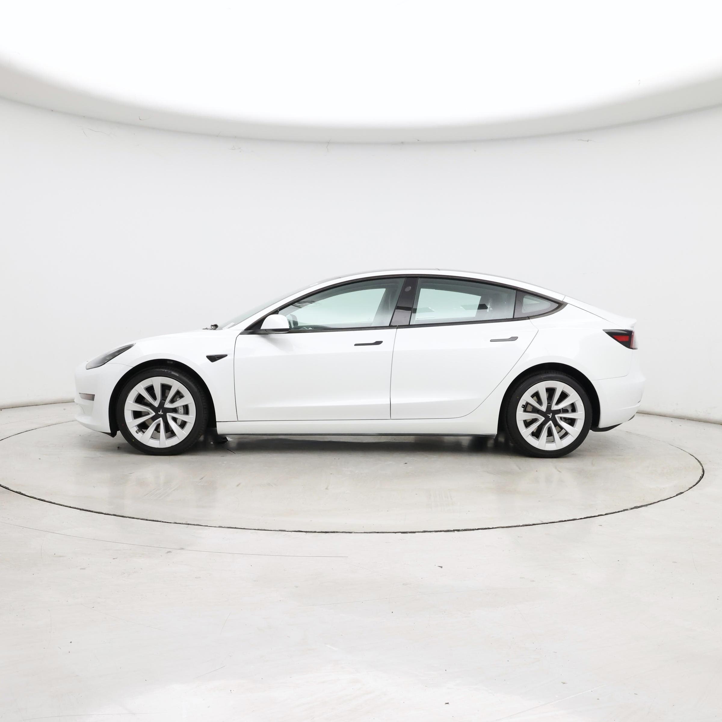Thumbnail: 2023 Tesla Model 3 - 3