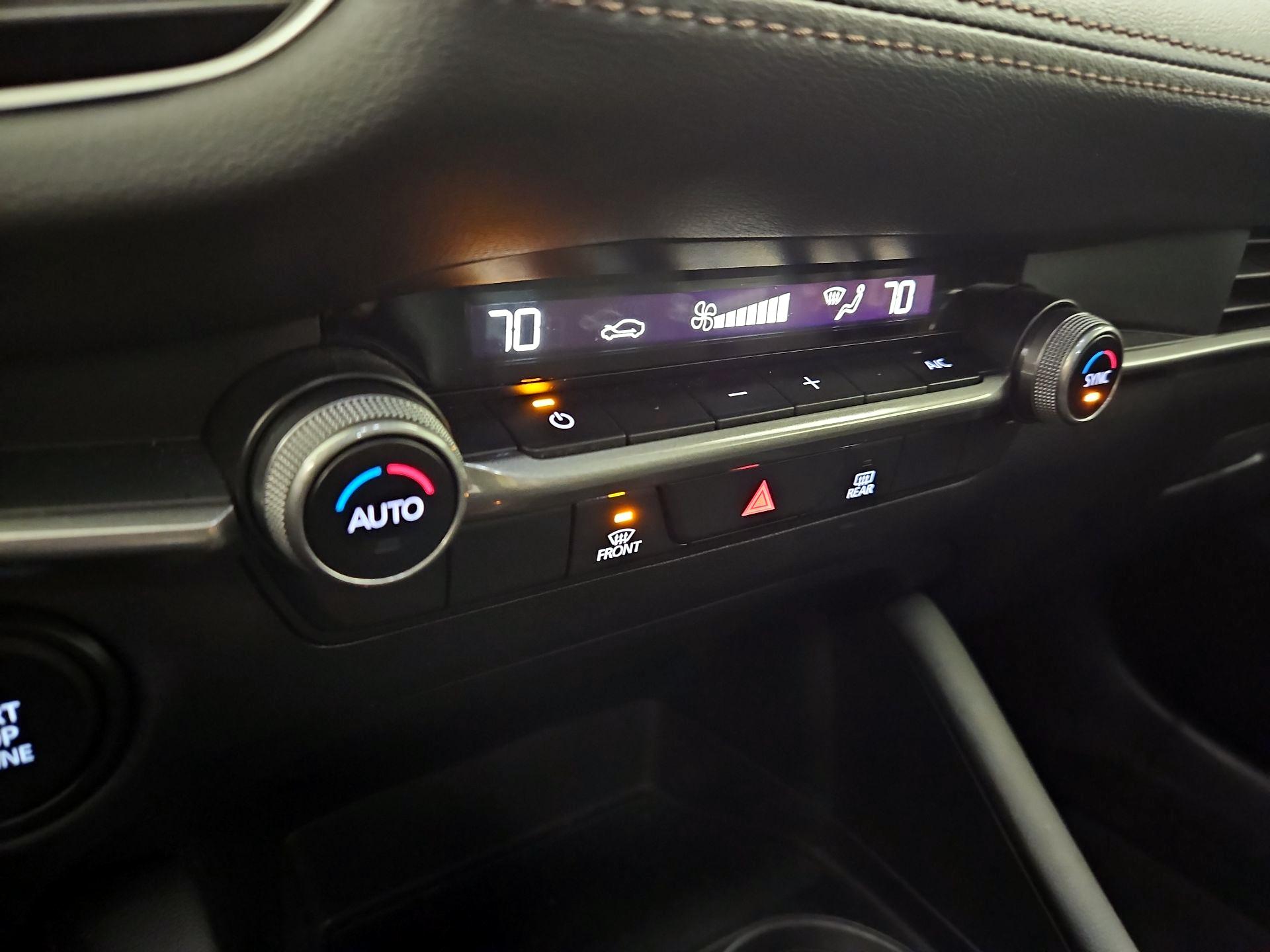 Thumbnail: 2023 Mazda Mazda3 - 16