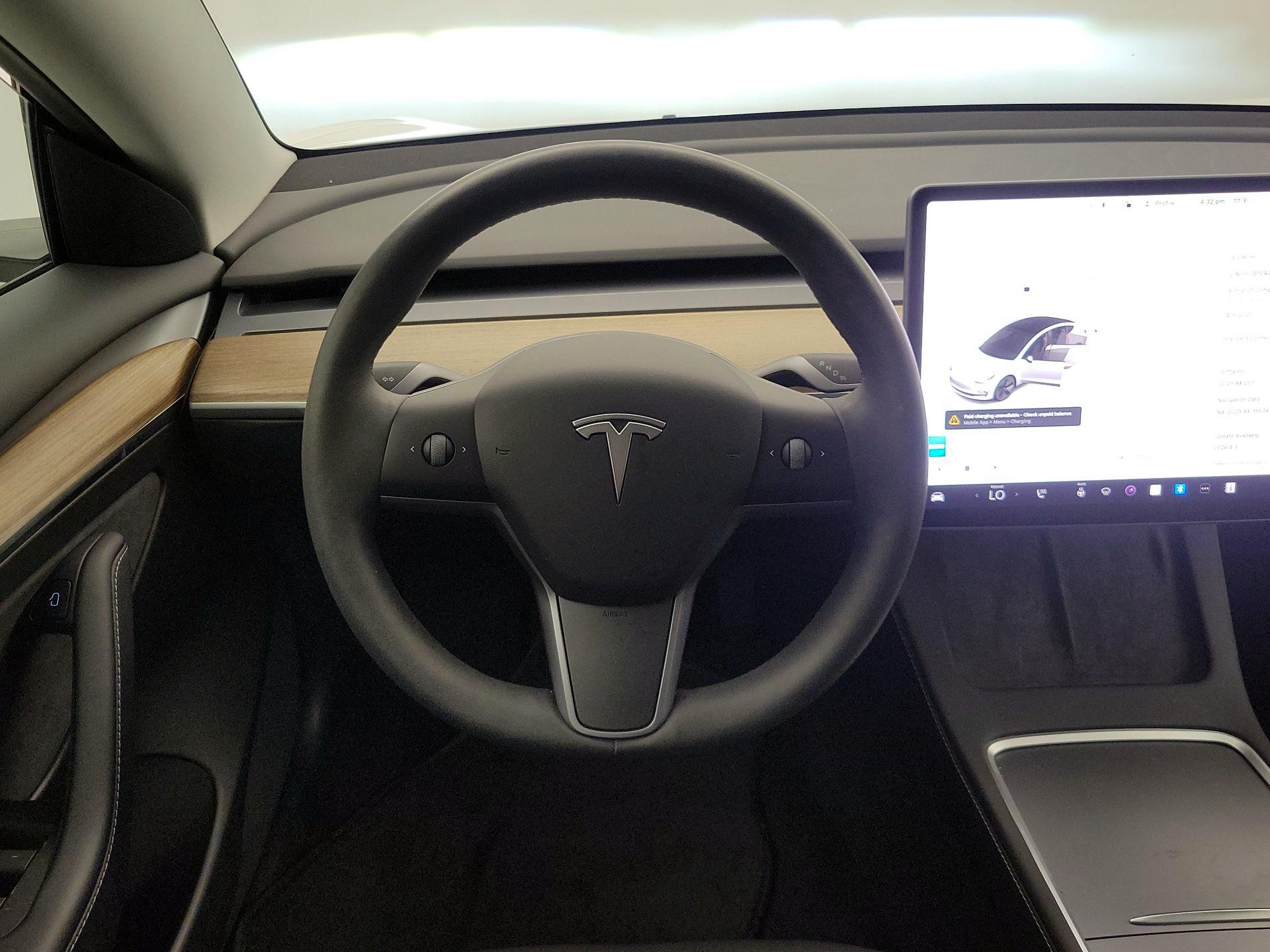 Thumbnail: 2022 Tesla Model 3 - 10