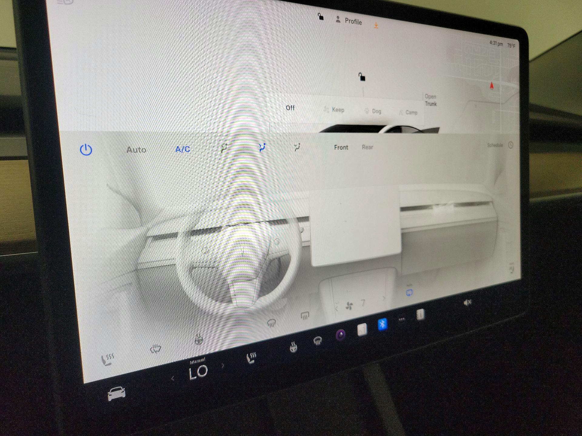 Thumbnail: 2022 Tesla Model 3 - 16