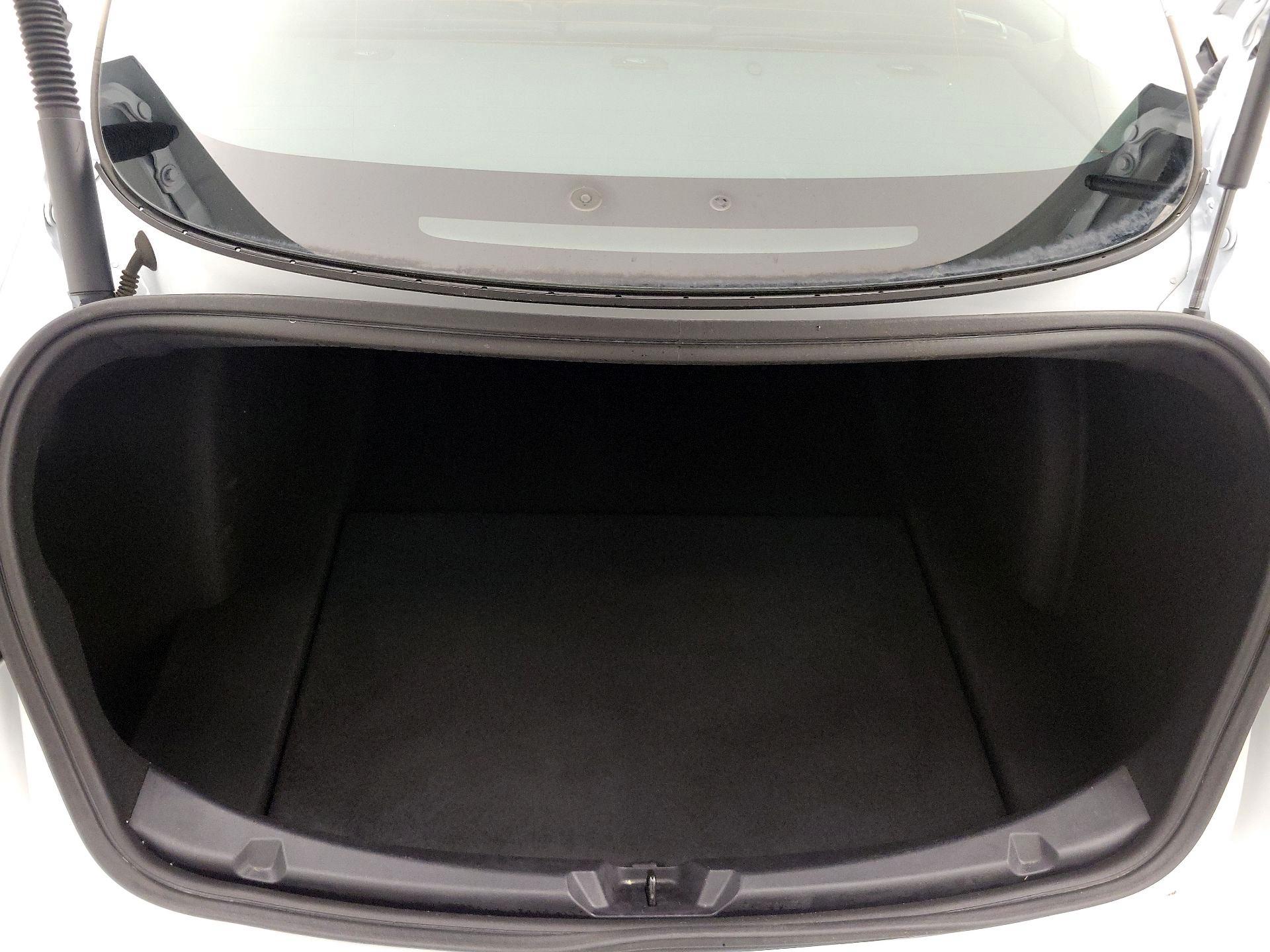 Thumbnail: 2022 Tesla Model 3 - 19