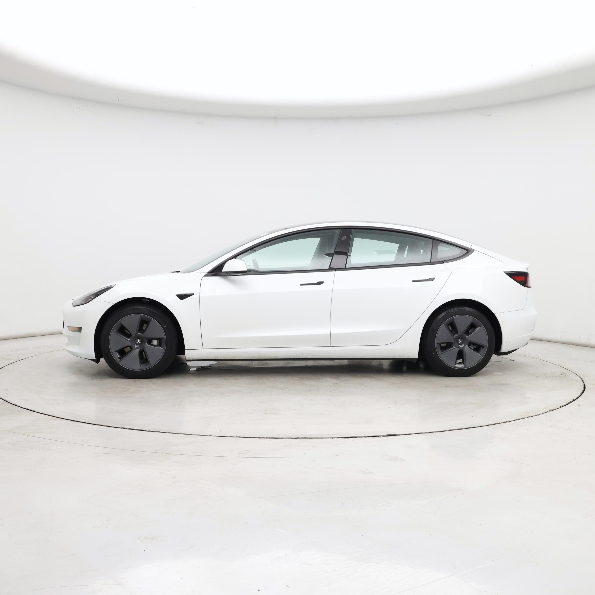 Thumbnail: 2022 Tesla Model 3 - 3