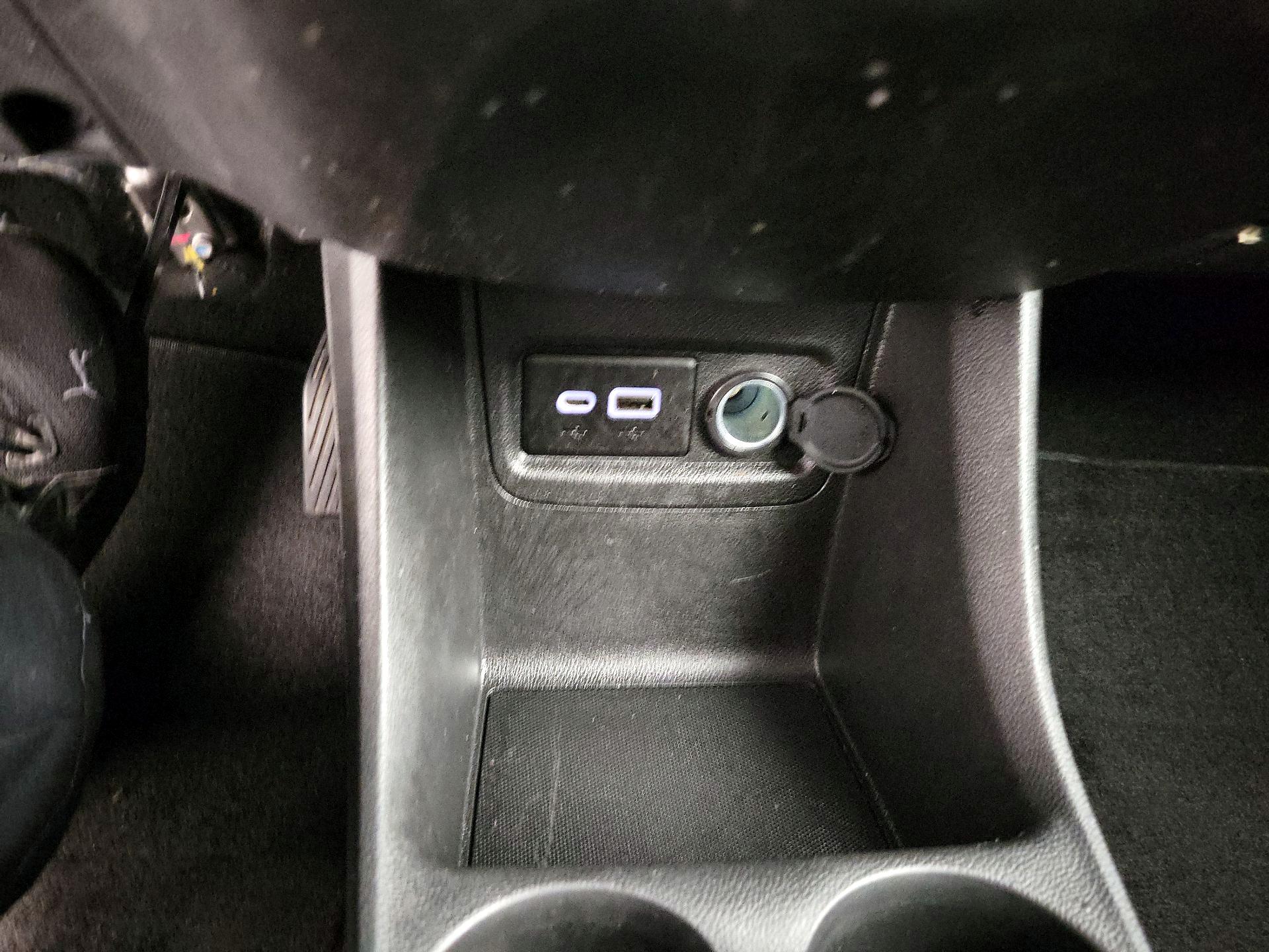 Thumbnail: 2022 Chevrolet Spark - 18
