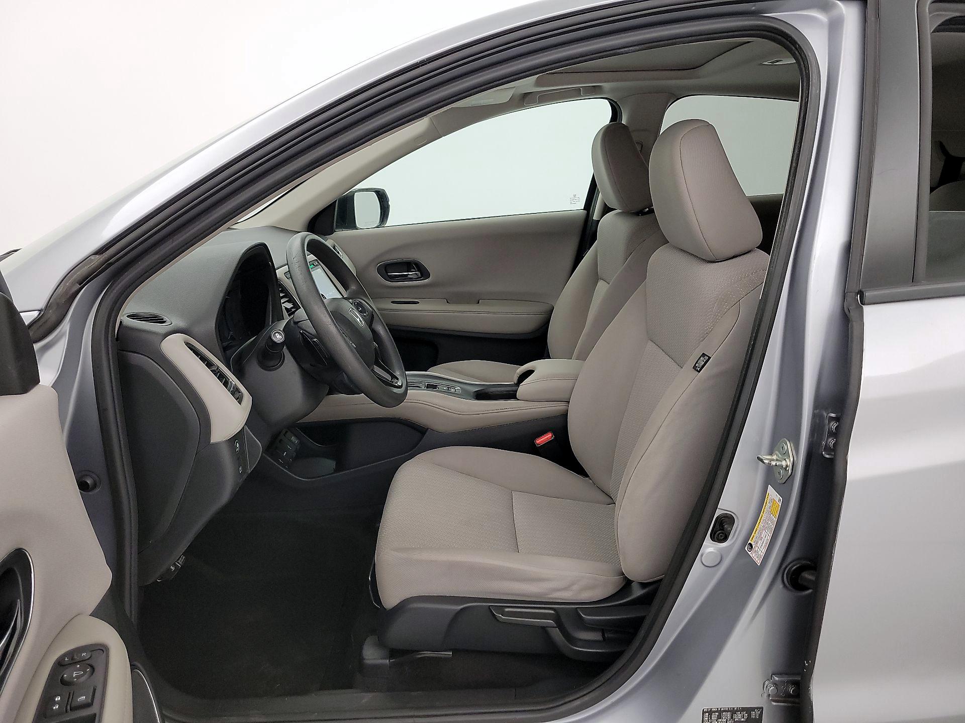 Thumbnail: 2017 Honda HR-V - 11