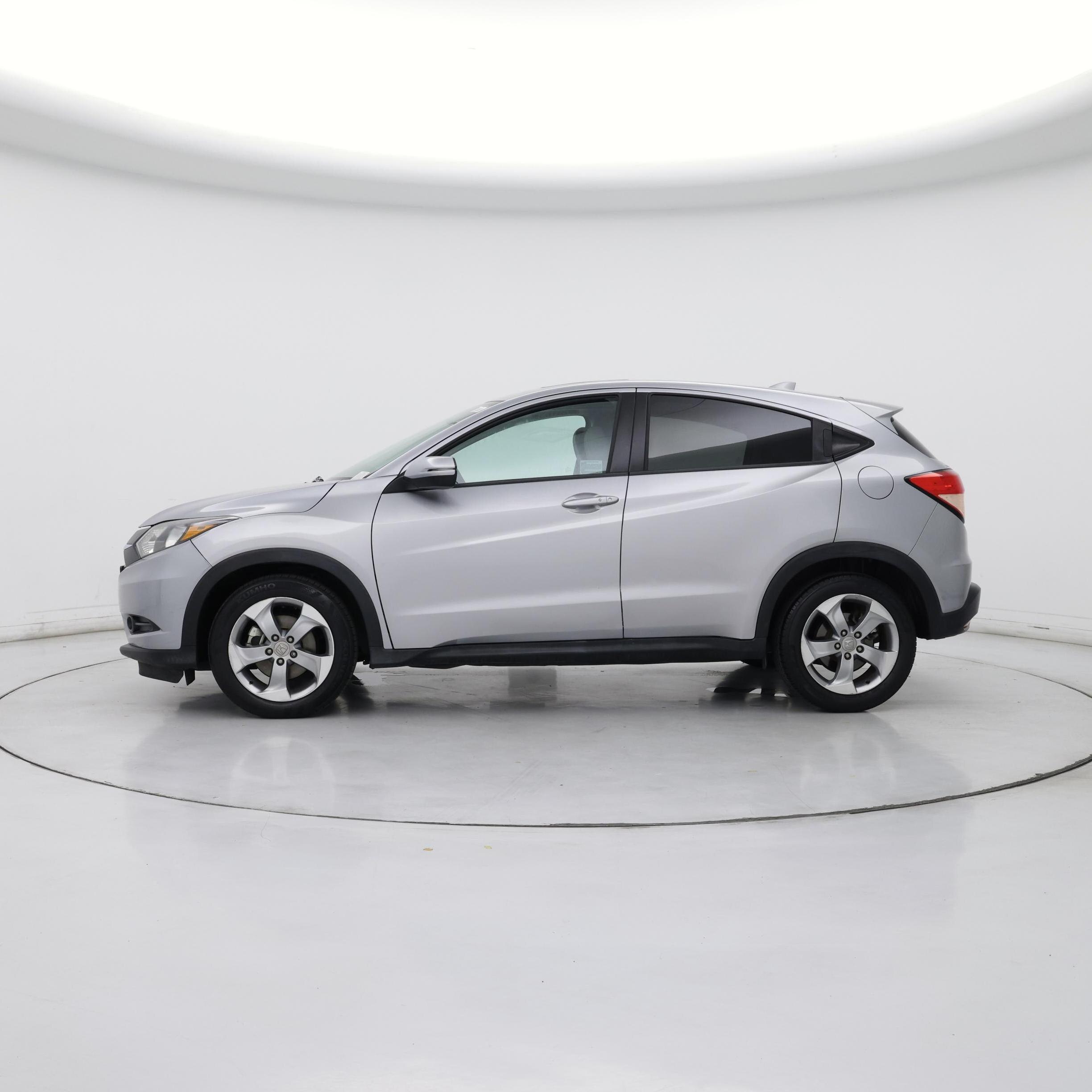 Thumbnail: 2017 Honda HR-V - 3