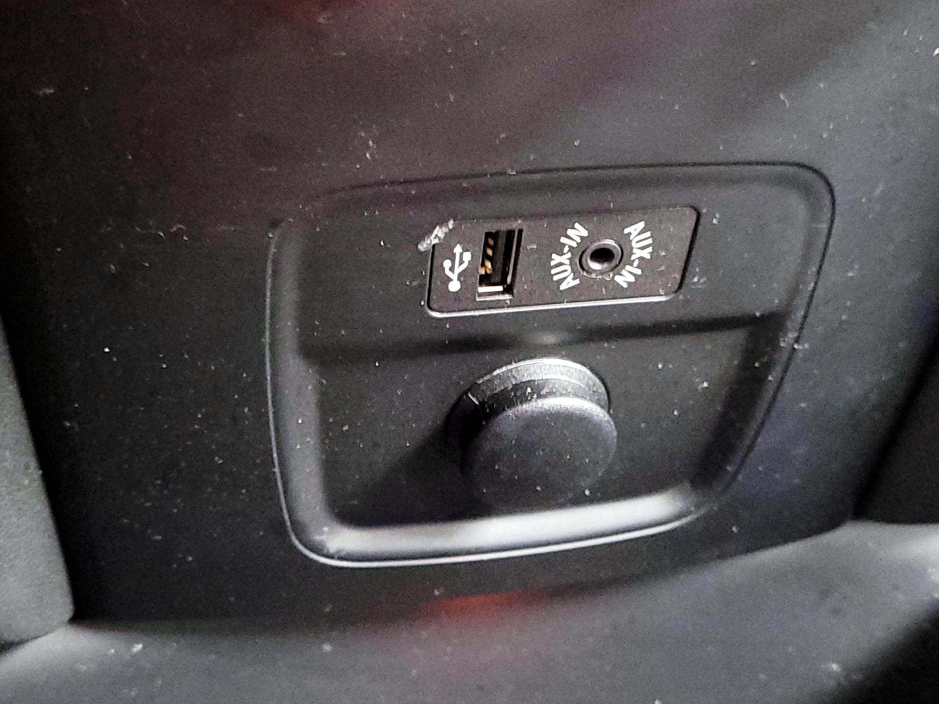 Thumbnail: 2018 MINI Cooper Countryman - 18