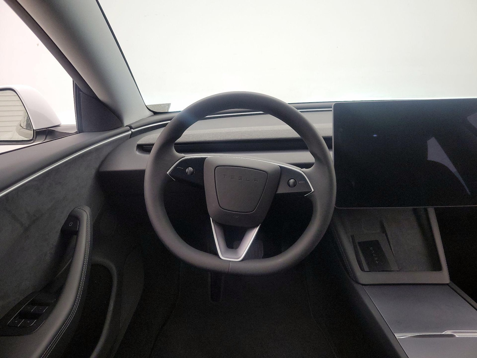 2025 Tesla Model 3 Long Range - Photo 11