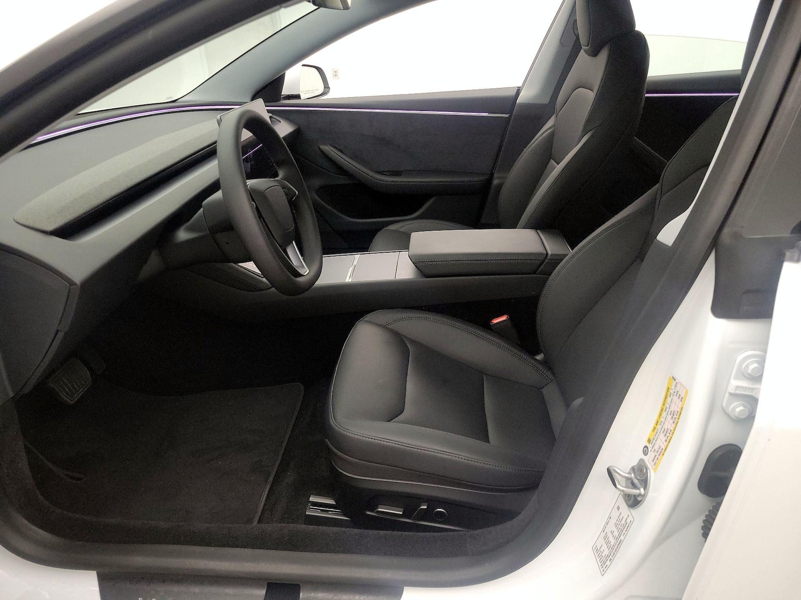 2025 Tesla Model 3 Long Range - Photo 12