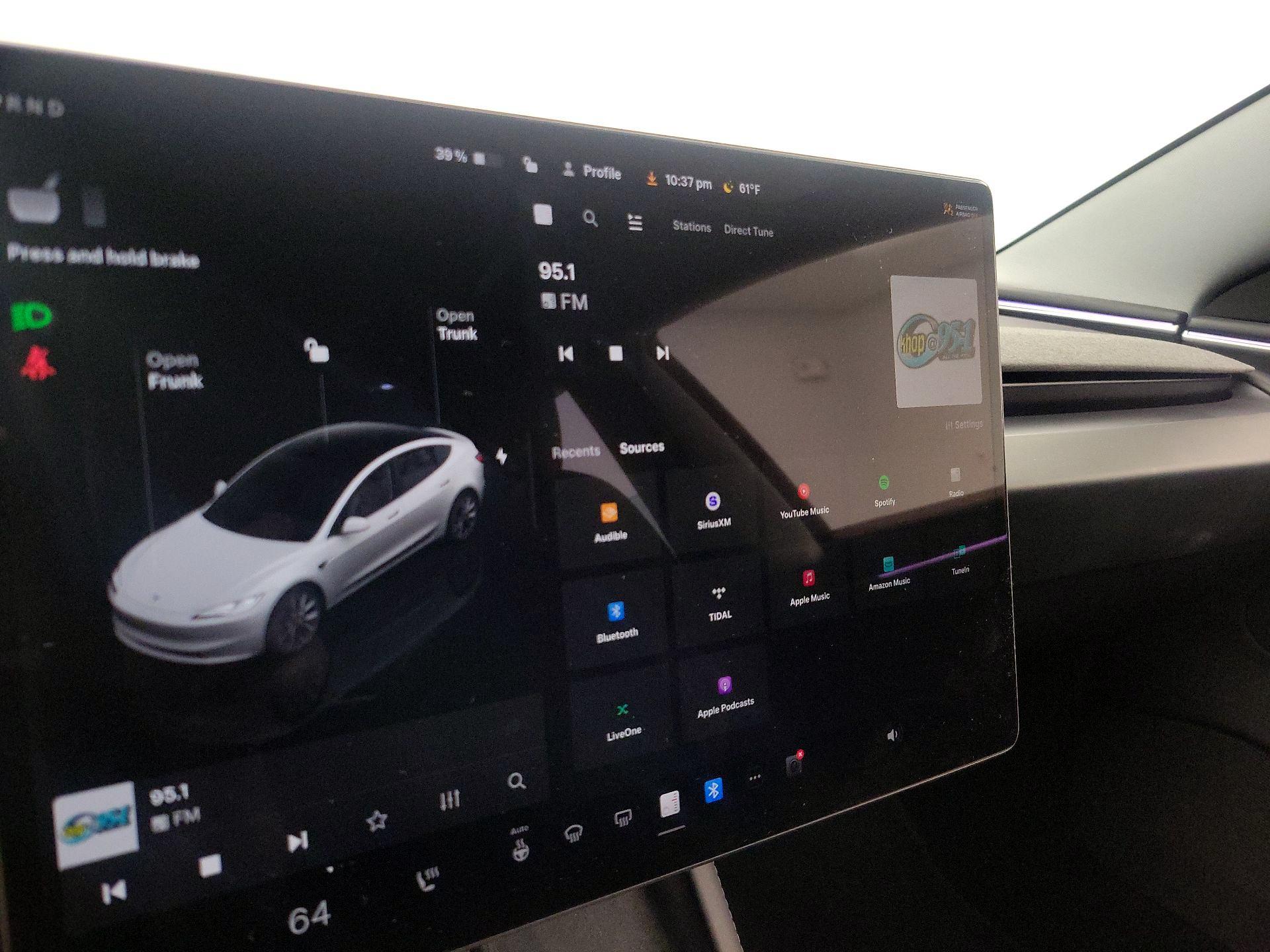 Thumbnail: 2025 Tesla Model 3 - 15