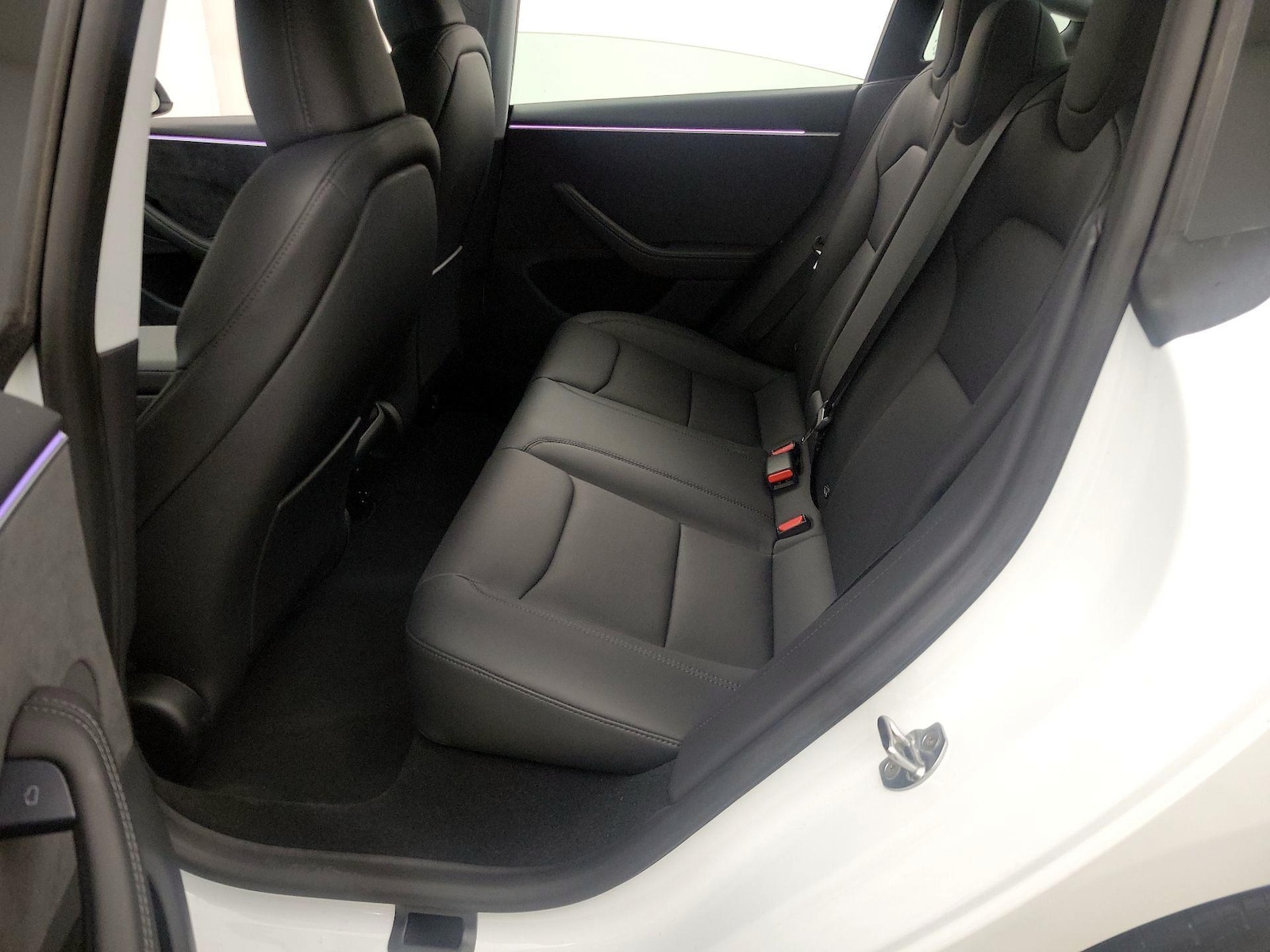 2025 Tesla Model 3 Long Range - Photo 19