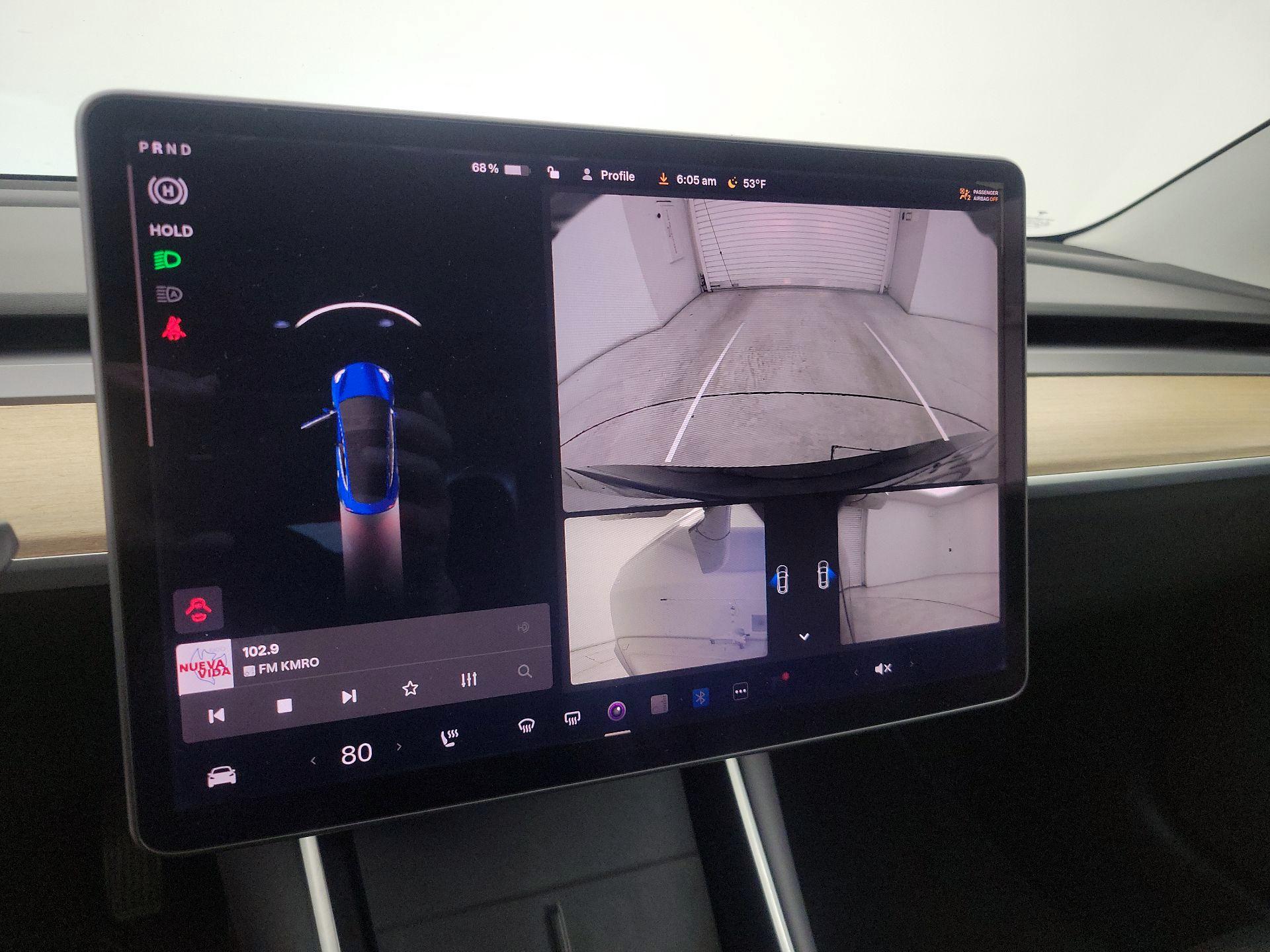 Thumbnail: 2020 Tesla Model 3 - 14