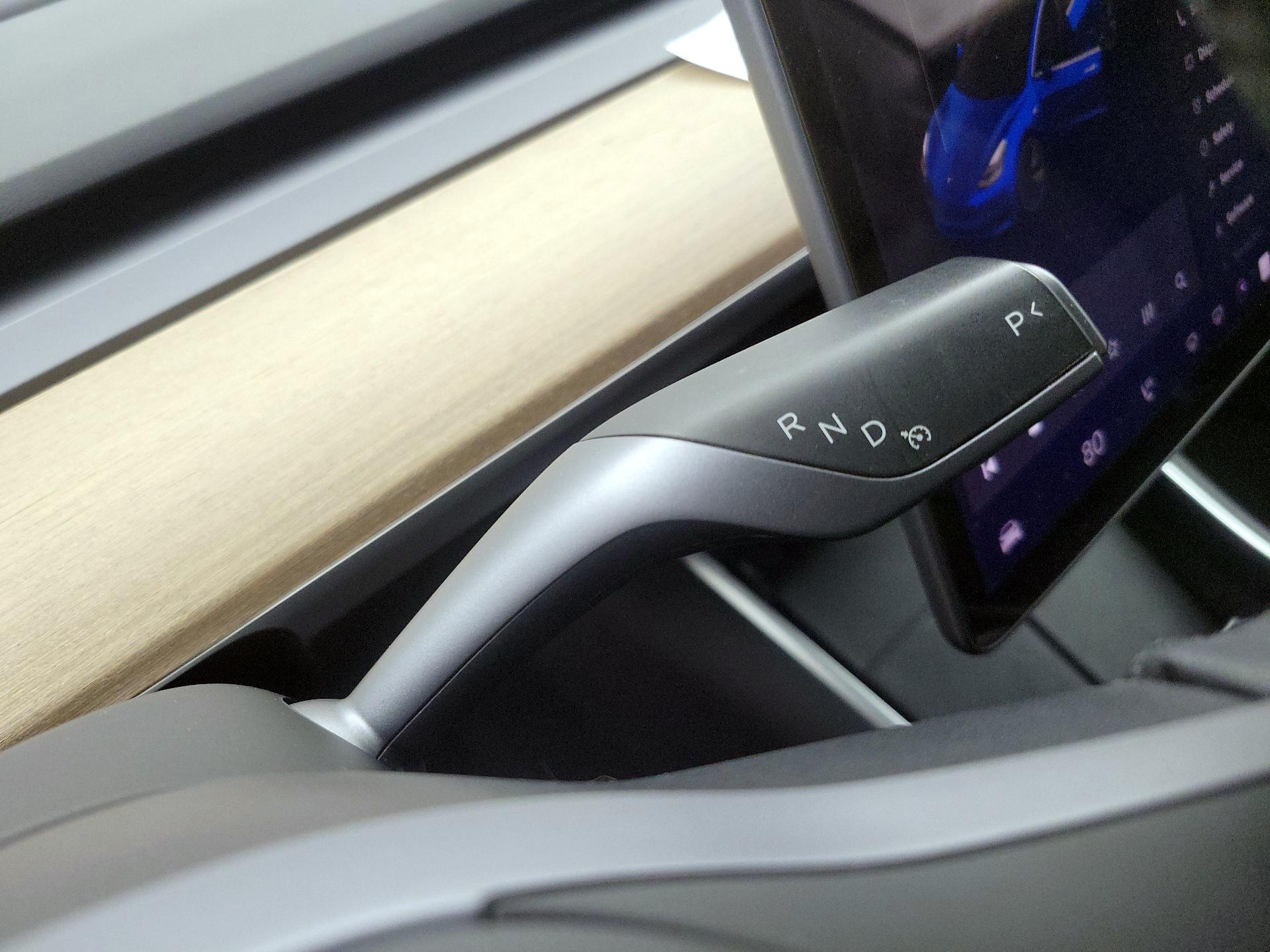 Thumbnail: 2020 Tesla Model 3 - 17