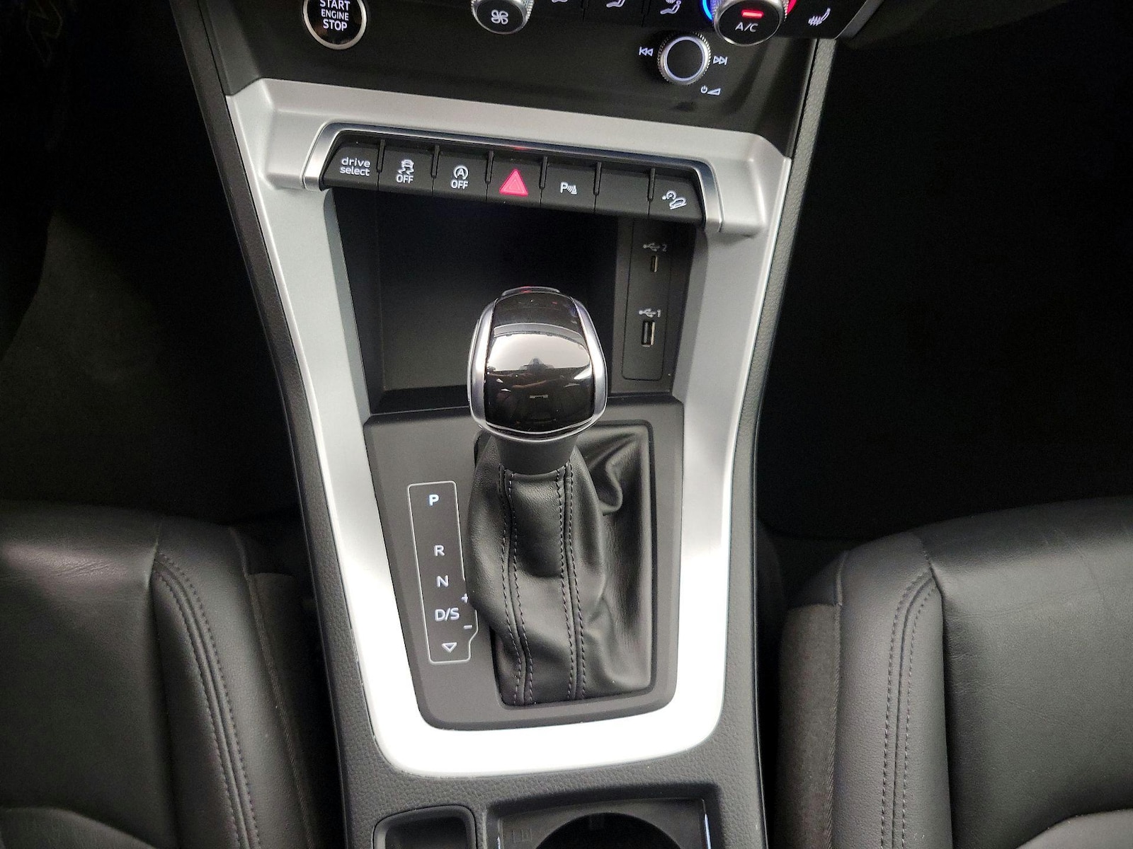 2021 Audi Q3 S Line Premium - Photo 18