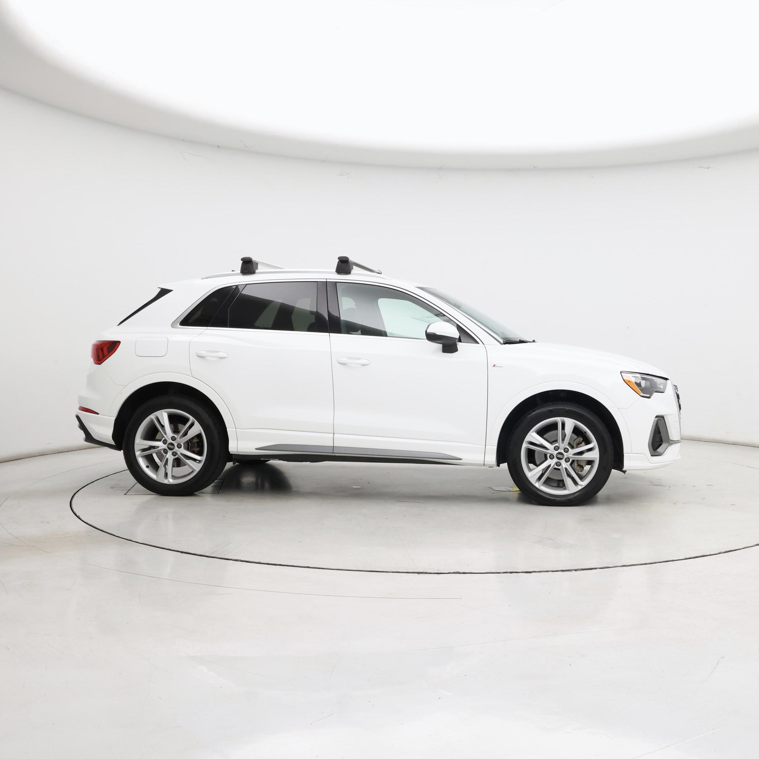 Thumbnail: 2021 Audi Q3 - 7