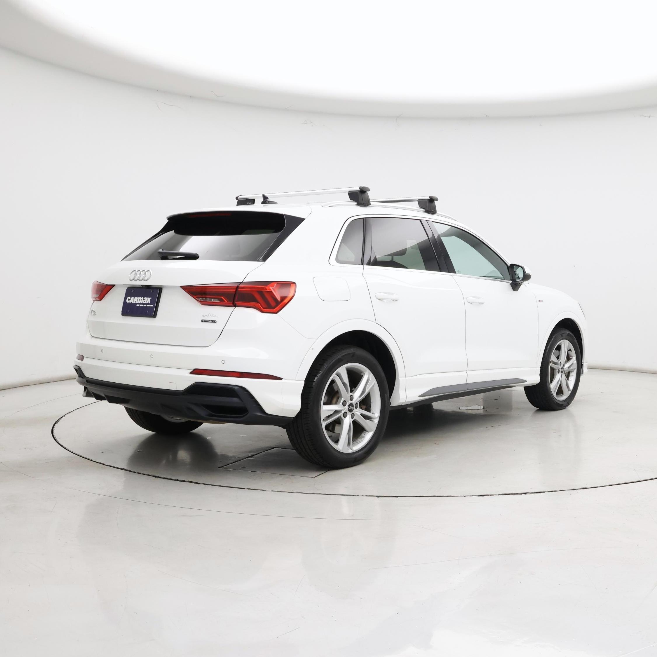 Thumbnail: 2021 Audi Q3 - 8