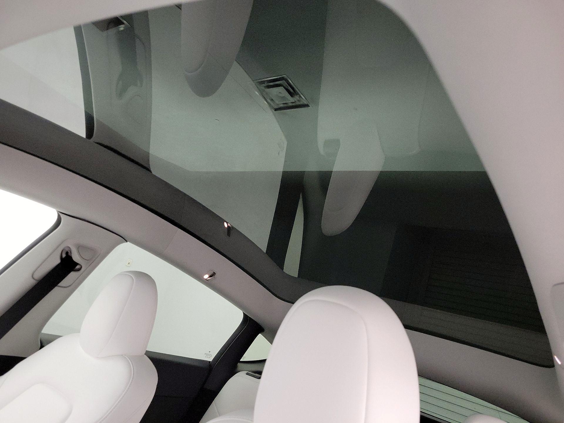 Thumbnail: 2023 Tesla Model Y - 18