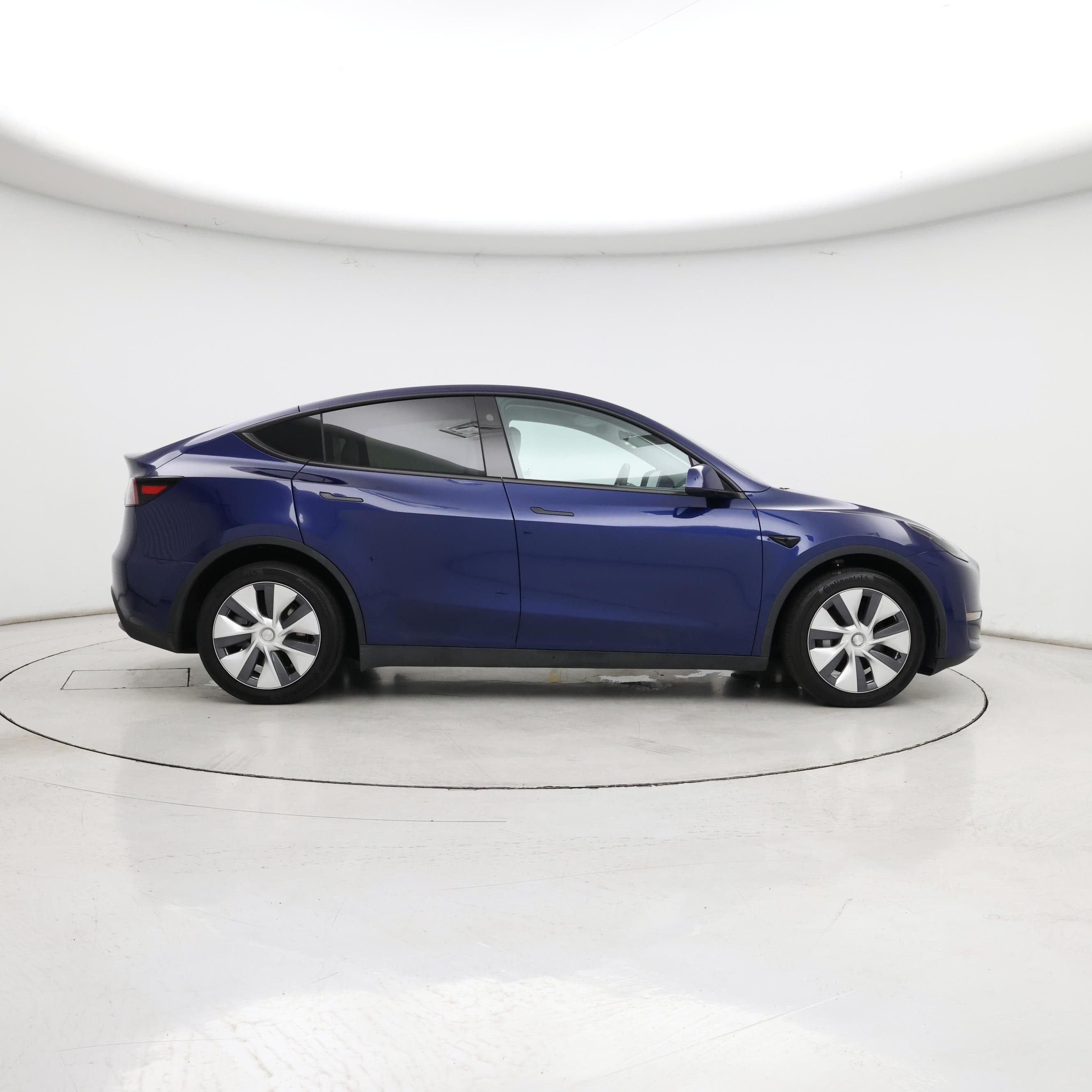 Thumbnail: 2023 Tesla Model Y - 7