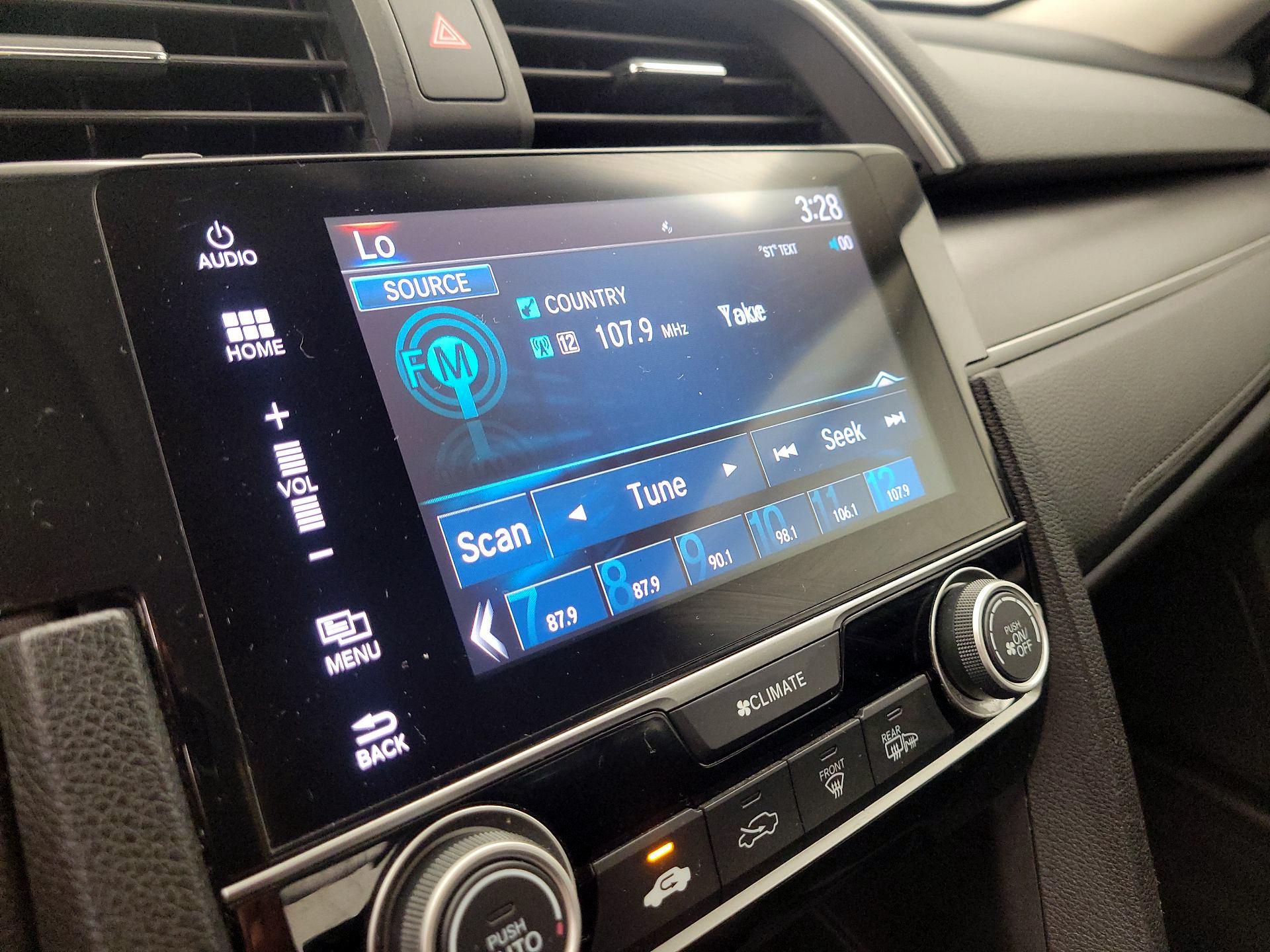 Thumbnail: 2016 Honda Civic - 15