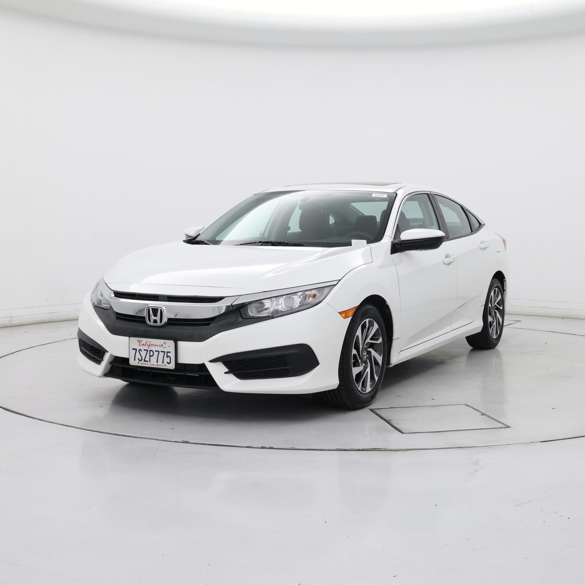 Thumbnail: 2016 Honda Civic - 4