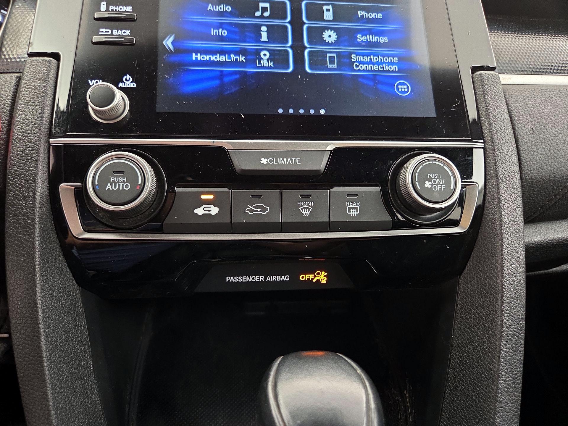 Thumbnail: 2019 Honda Civic - 16