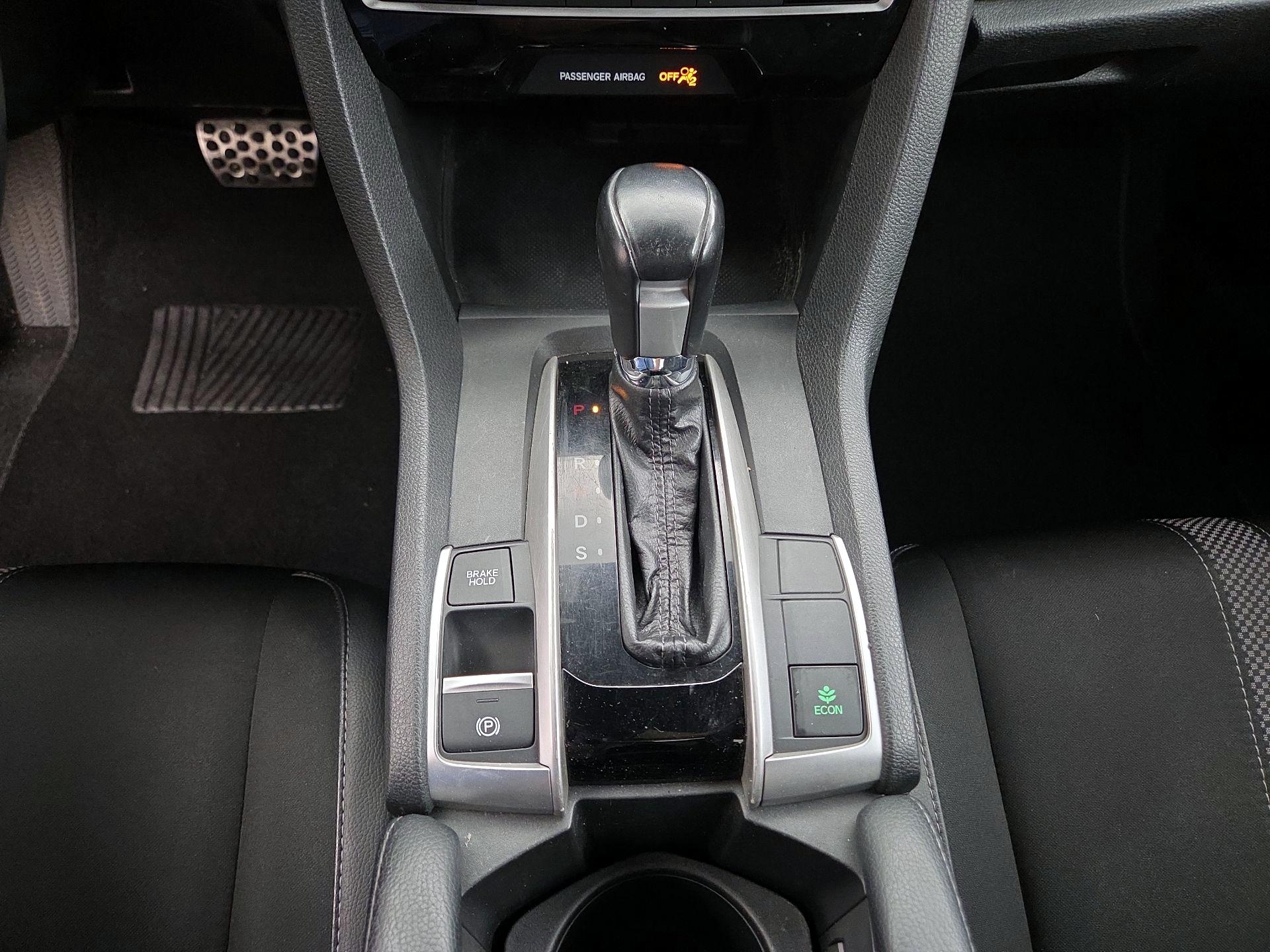 Thumbnail: 2019 Honda Civic - 17