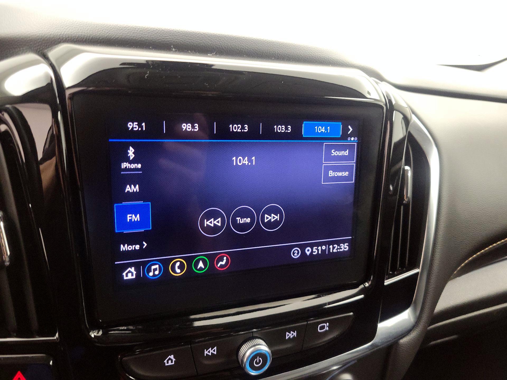 Thumbnail: 2021 Chevrolet Traverse - 15