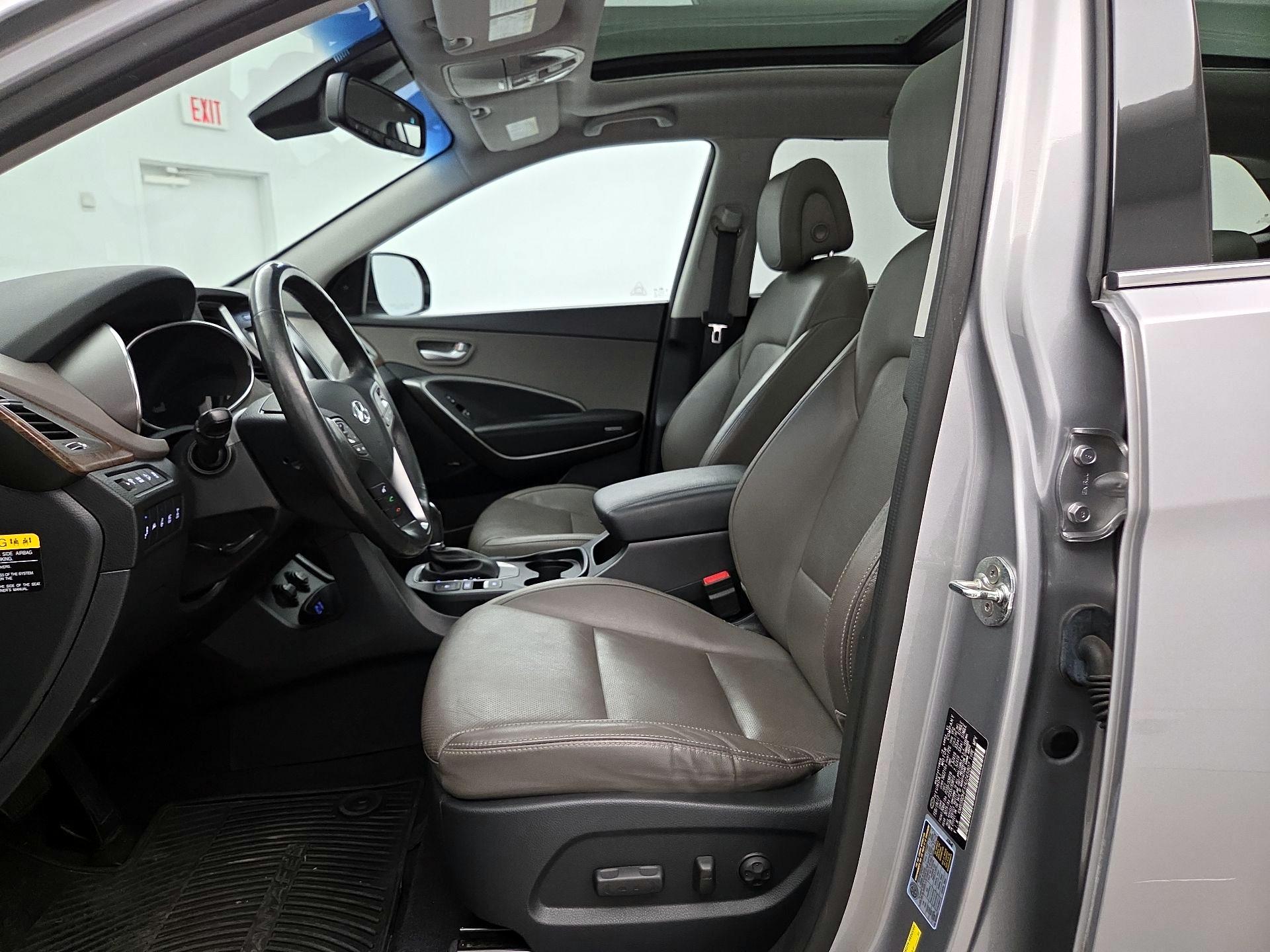 Thumbnail: 2017 Hyundai Santa Fe - 11