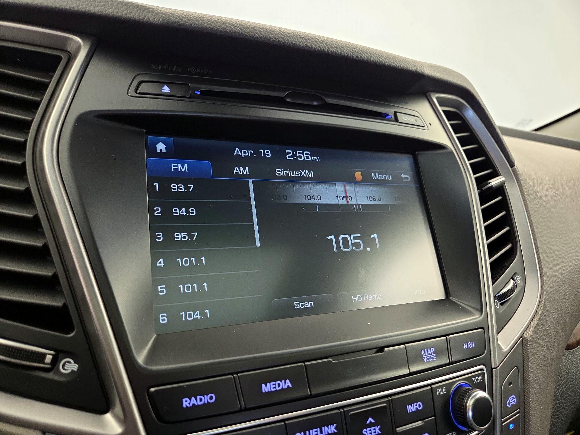 Thumbnail: 2017 Hyundai Santa Fe - 16