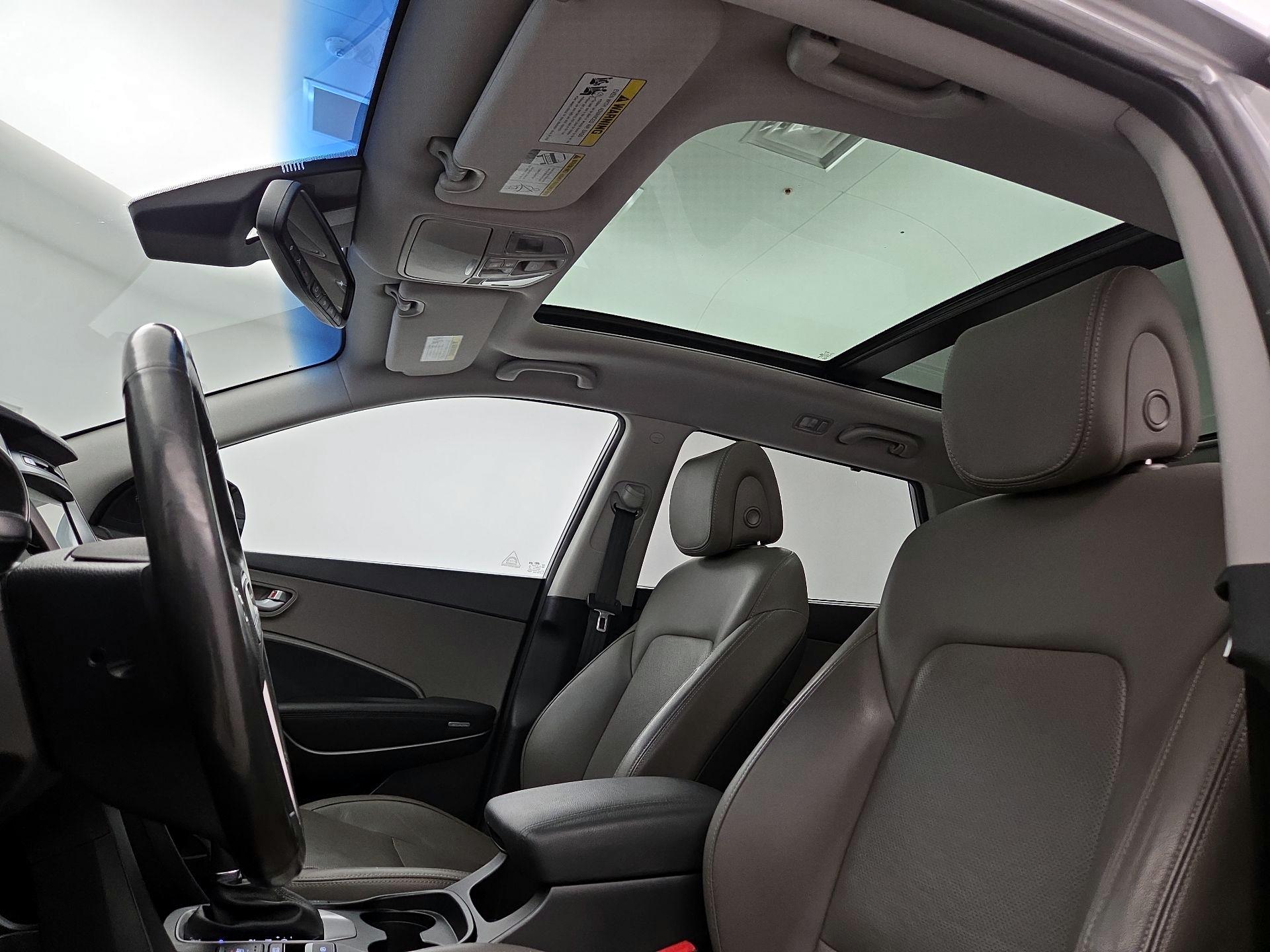 Thumbnail: 2017 Hyundai Santa Fe - 20