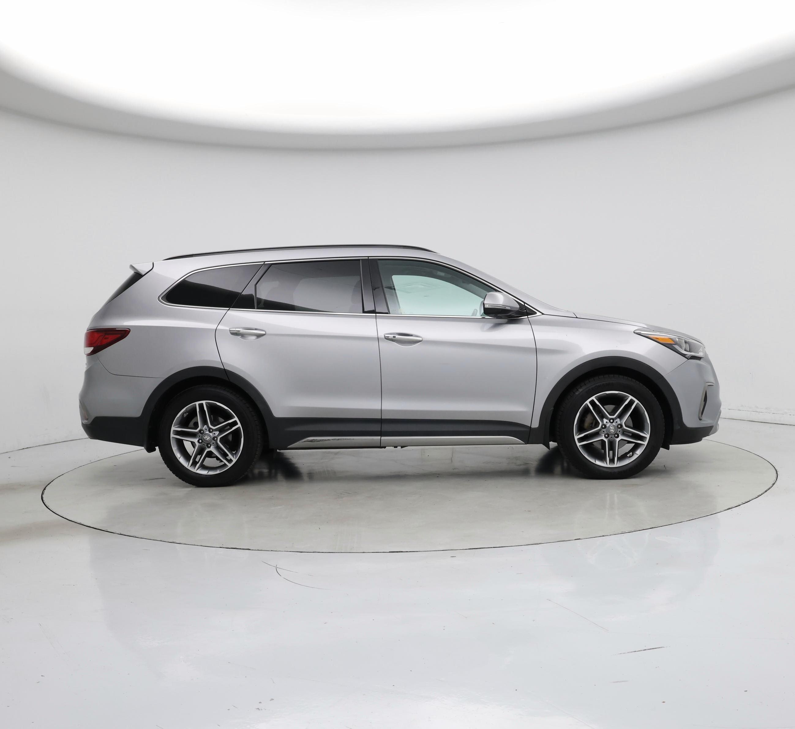 Thumbnail: 2017 Hyundai Santa Fe - 7