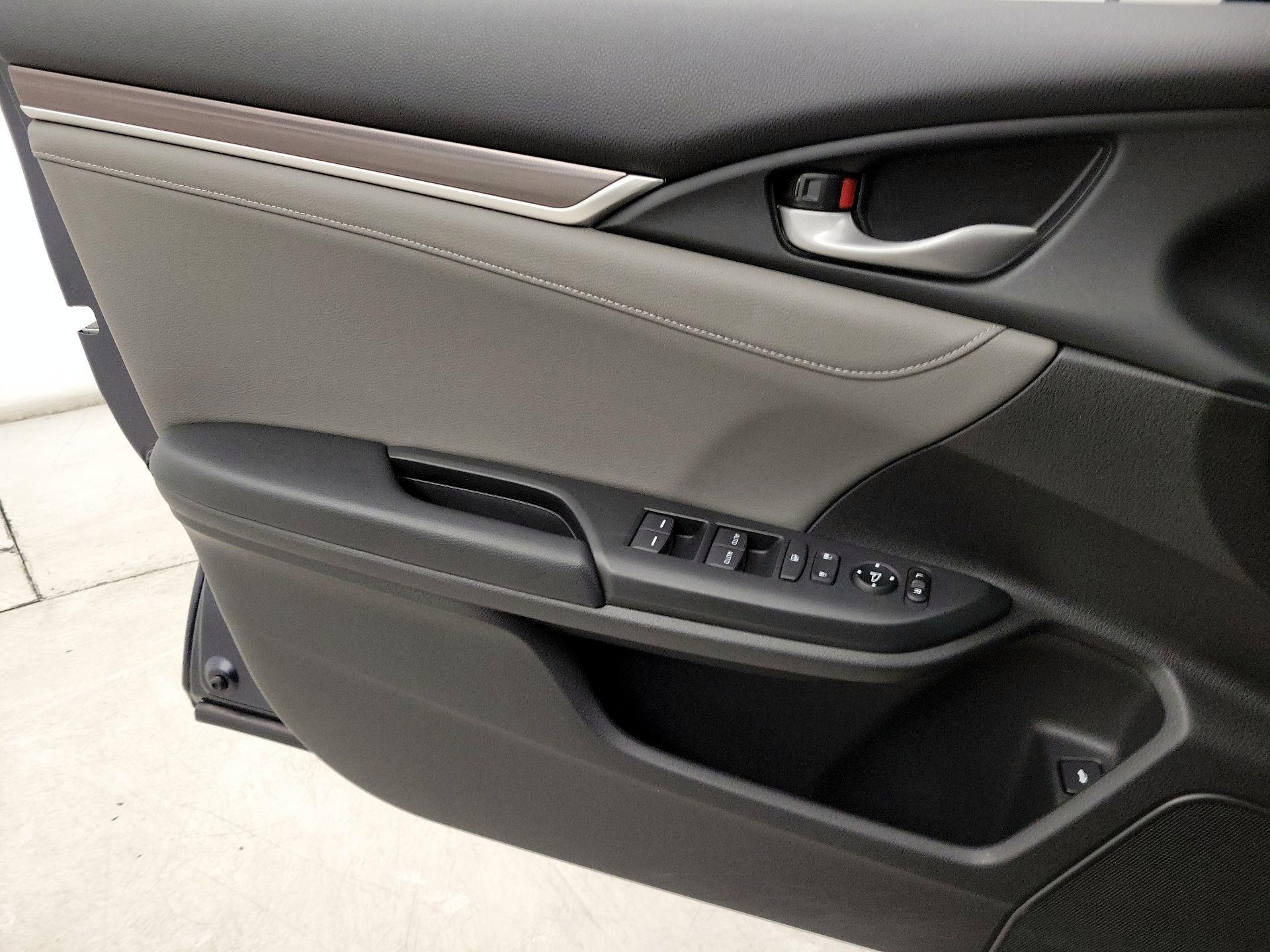 Thumbnail: 2020 Honda Civic - 12