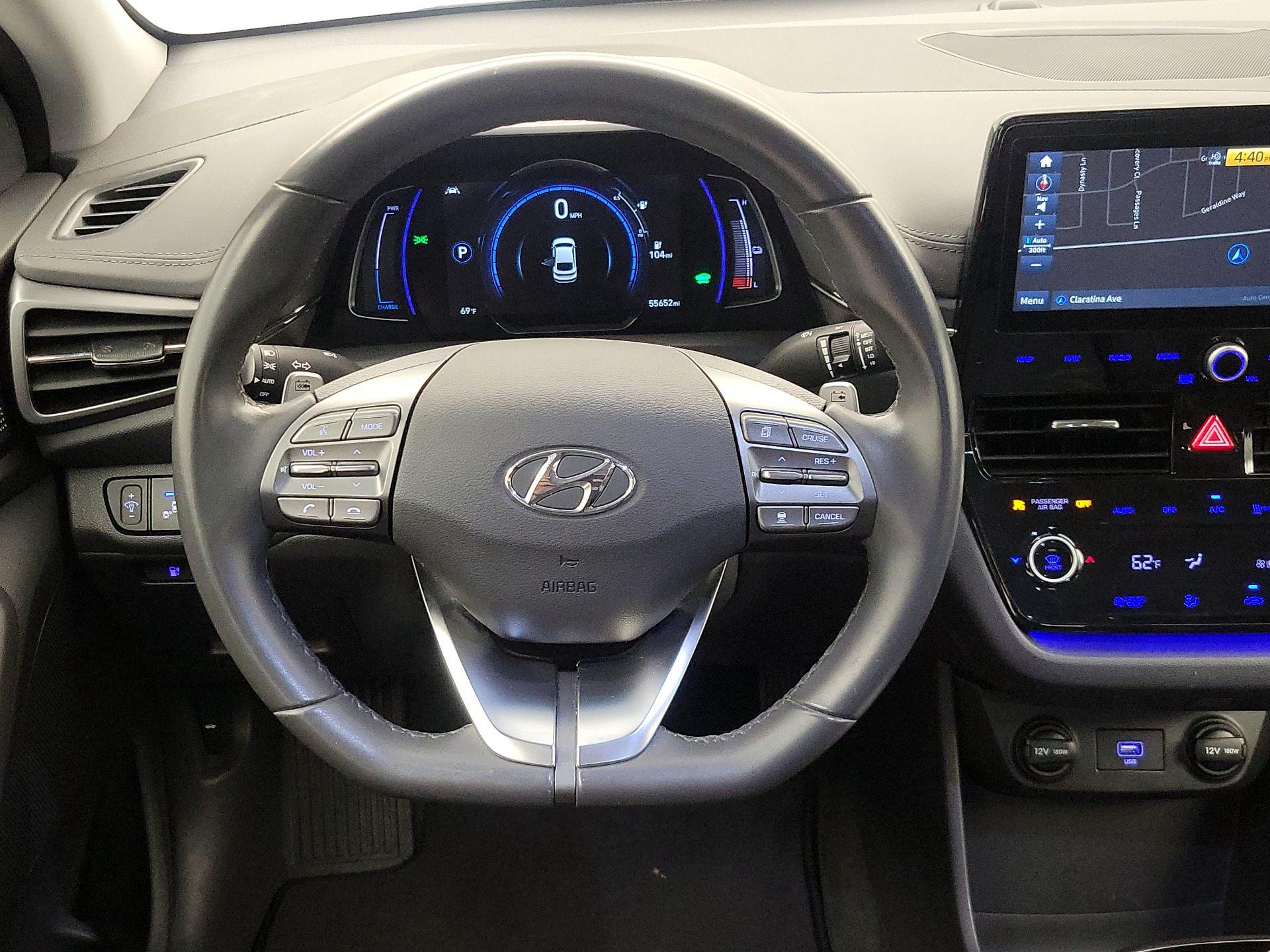 Thumbnail: 2020 Hyundai Ioniq - 10