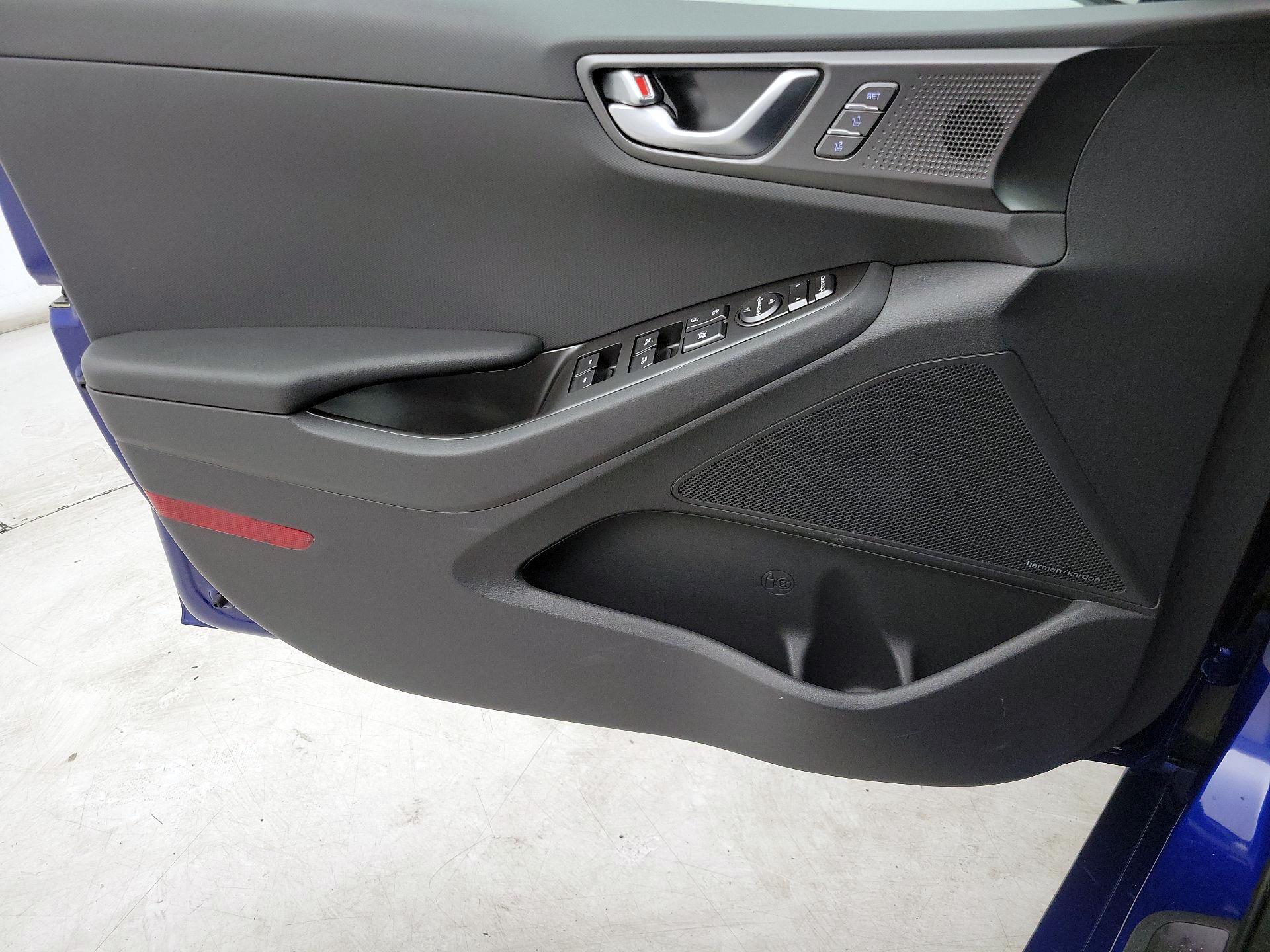 Thumbnail: 2020 Hyundai Ioniq - 12